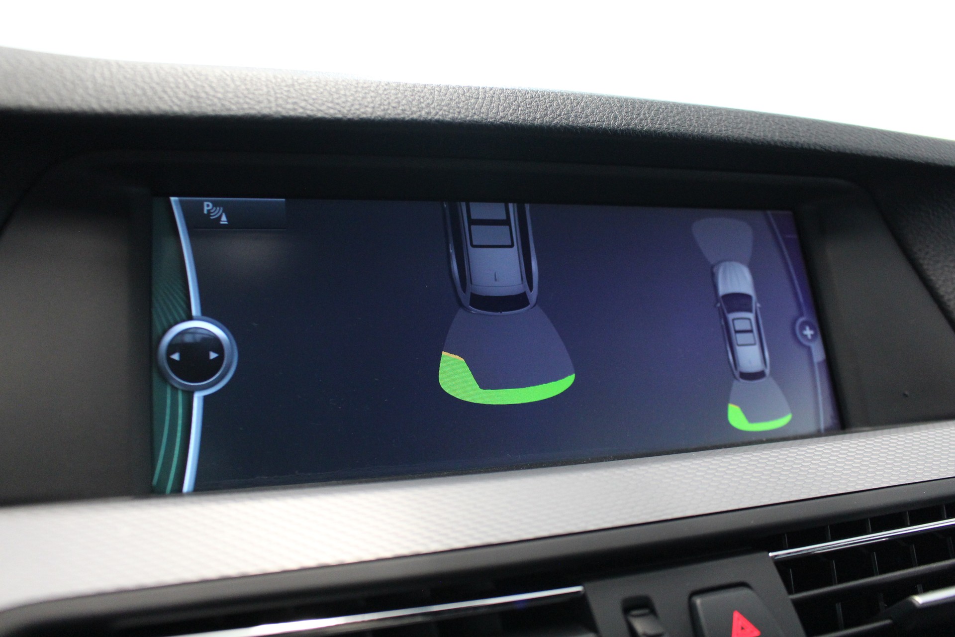 BMW 535d xDrive Touring-image-16
