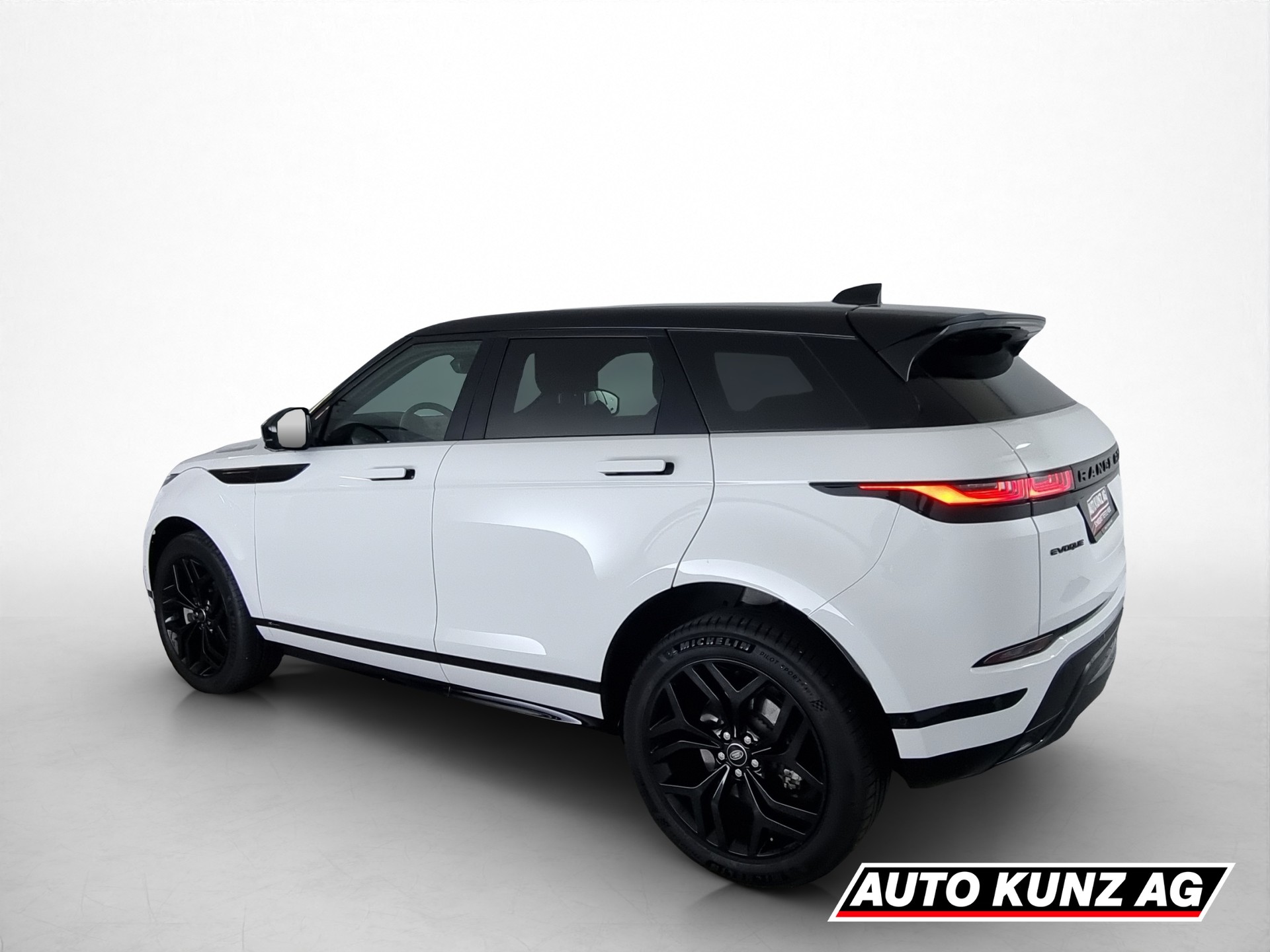 LAND ROVER Range Rover Evoque 2.0 T 250 R-Dynamic S-showroom-element-3