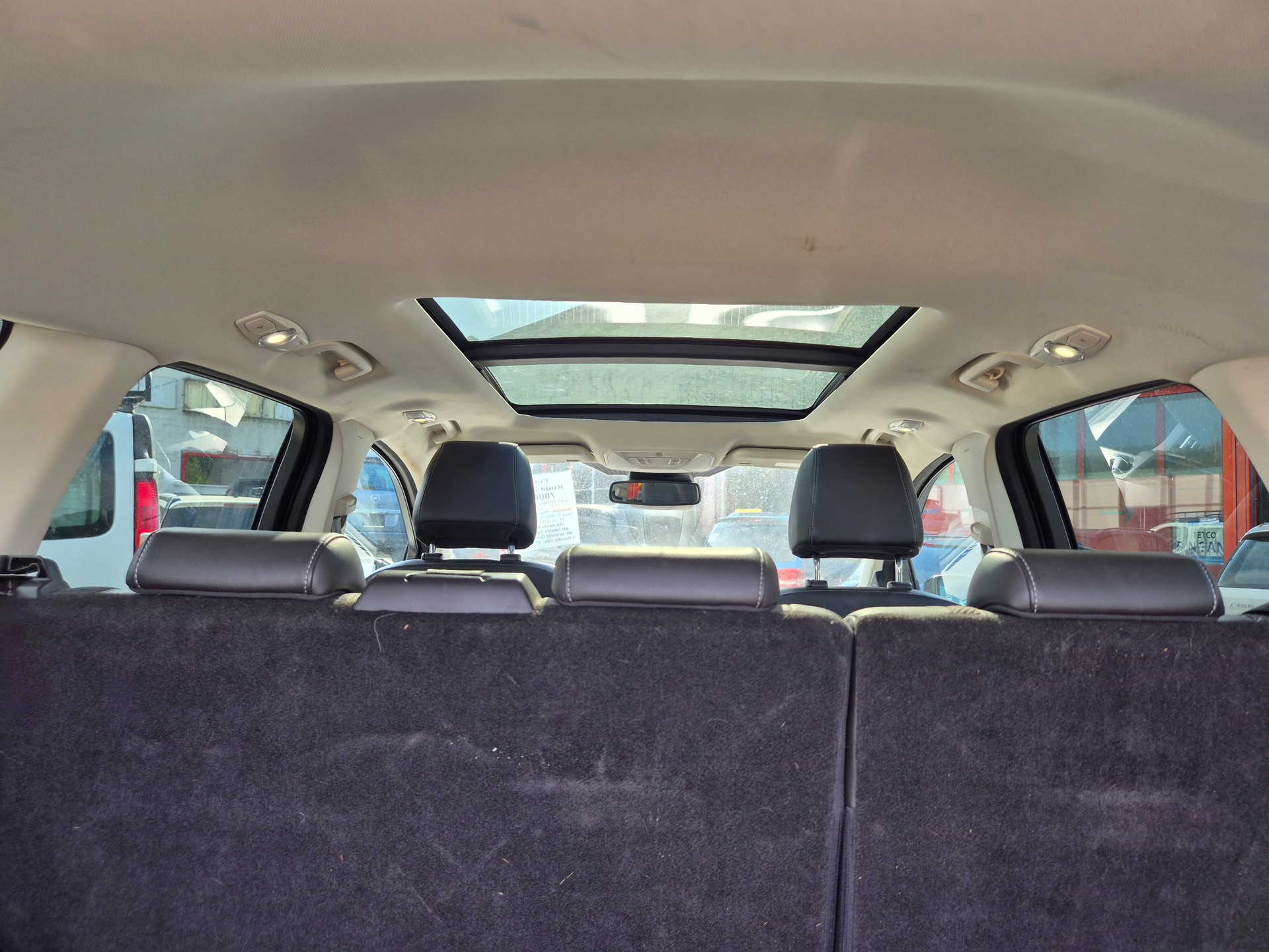 FORD Kuga 2.0 TDCi Titanium 4WD PowerShift-image-7