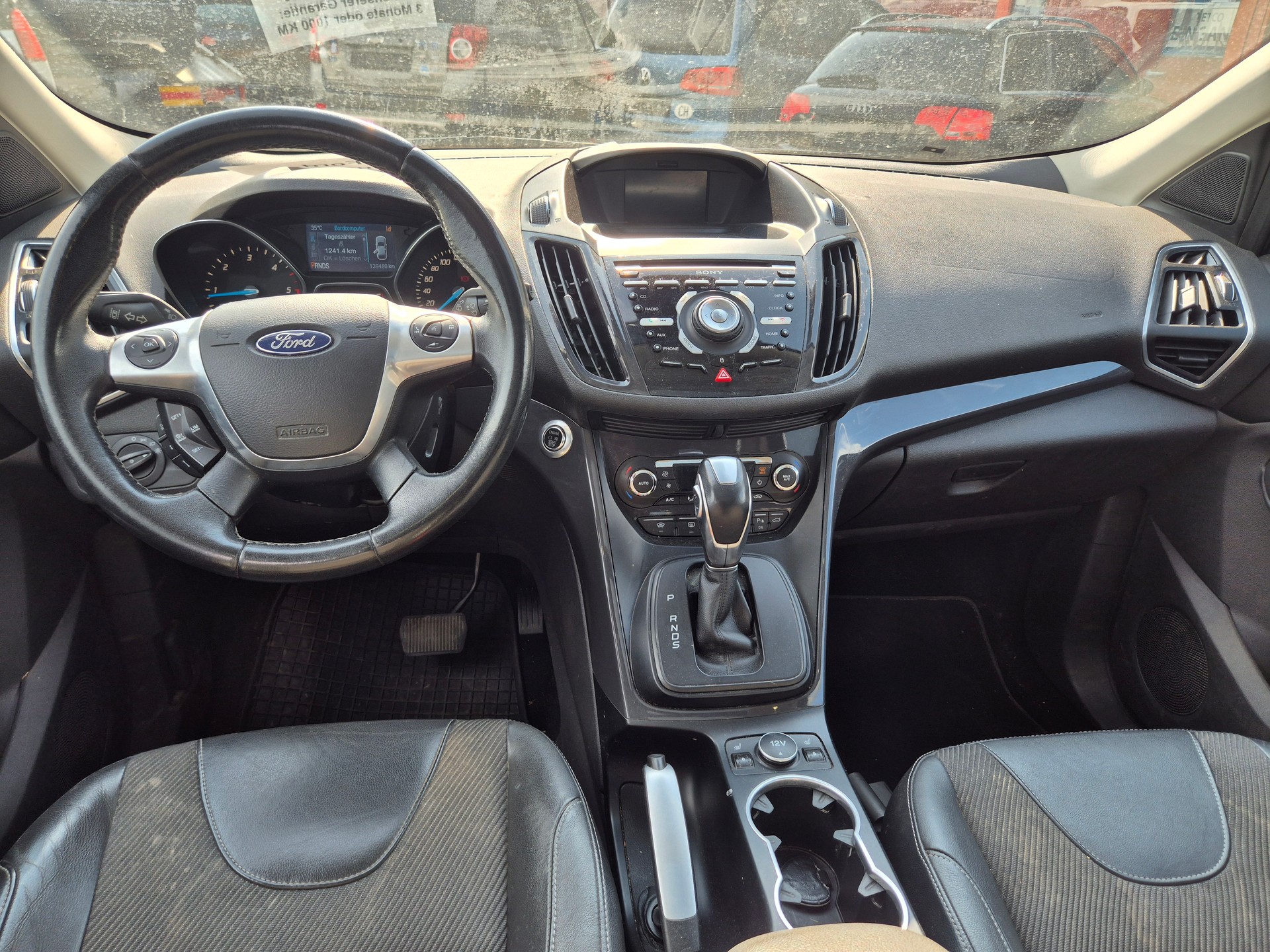 FORD Kuga 2.0 TDCi Titanium 4WD PowerShift-image-9