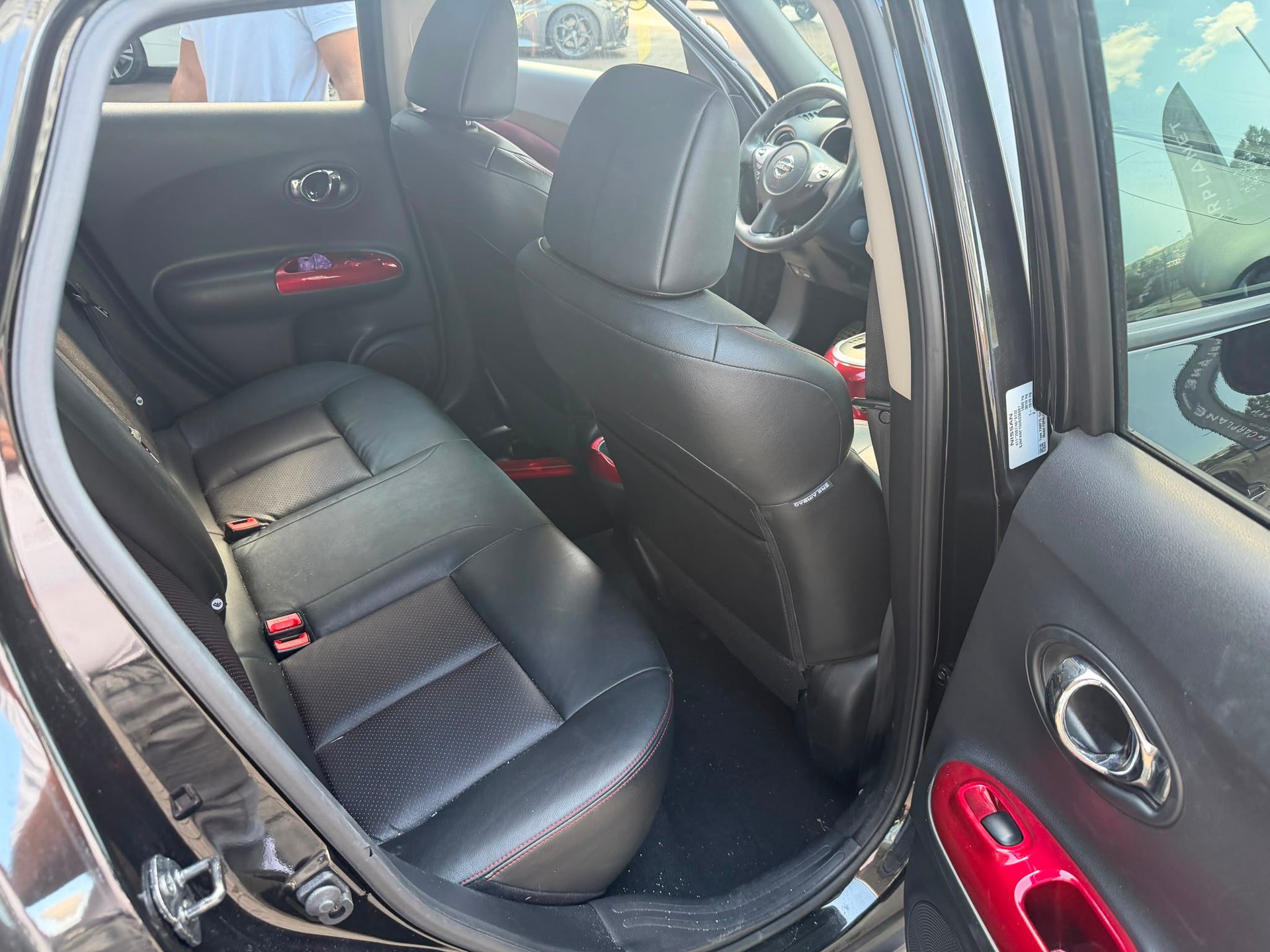 NISSAN Juke 1.6 DIG-T tekna 4x4 Xtronic M-CVT-image-14