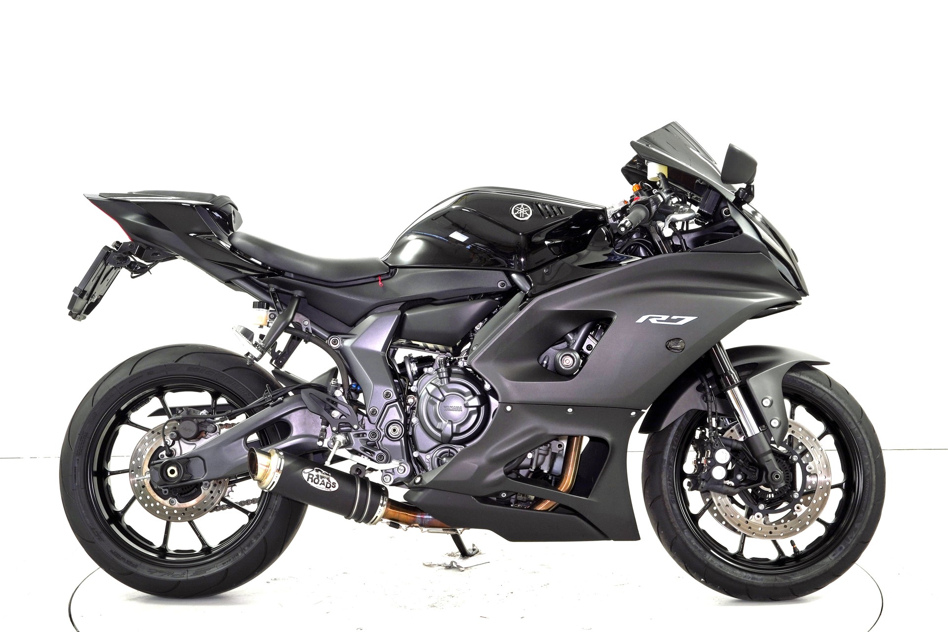 YAMAHA R7-image-3