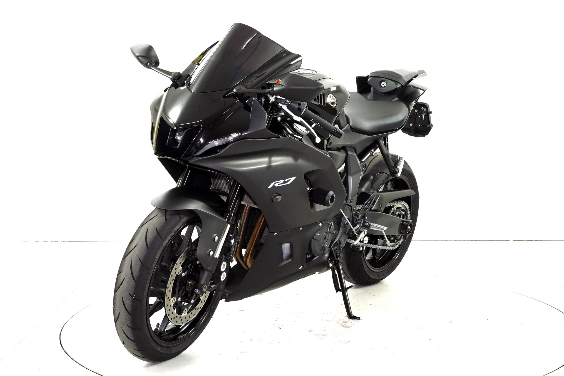 YAMAHA R7-image-2
