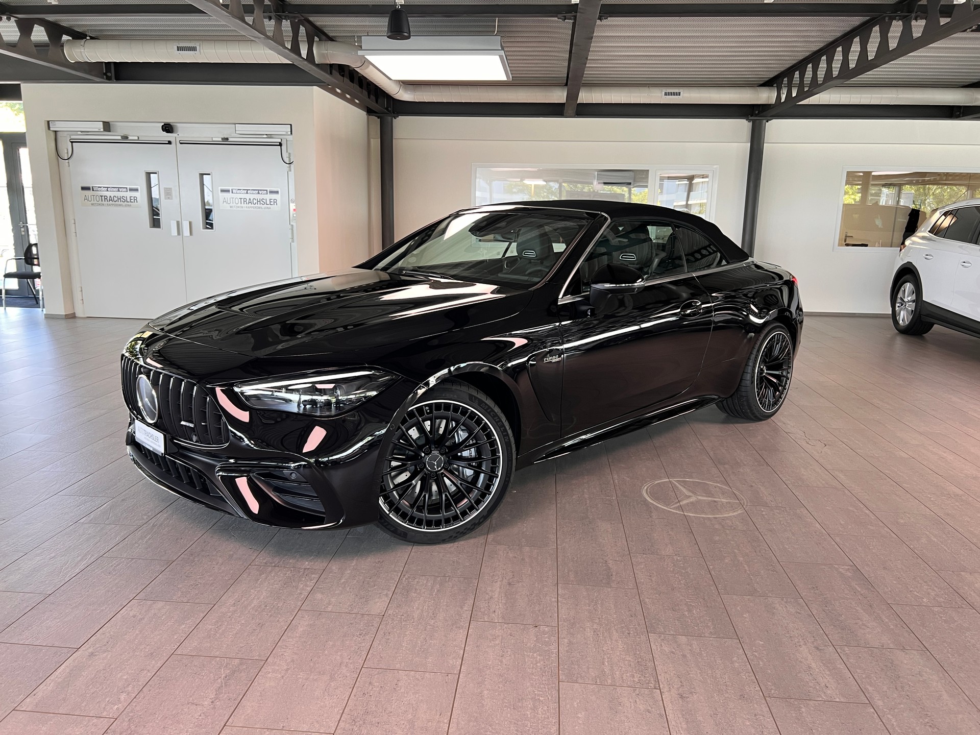 MERCEDES-BENZ CLE AMG 53 Cabrio 4Matic+ 9G-Tronic
