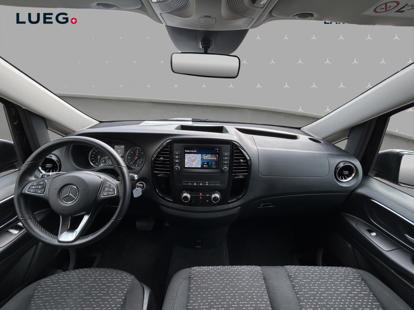 MERCEDES-BENZ Vito 116 CDI Lang Select Tourer 4Matic 9G-Tronic-image-9