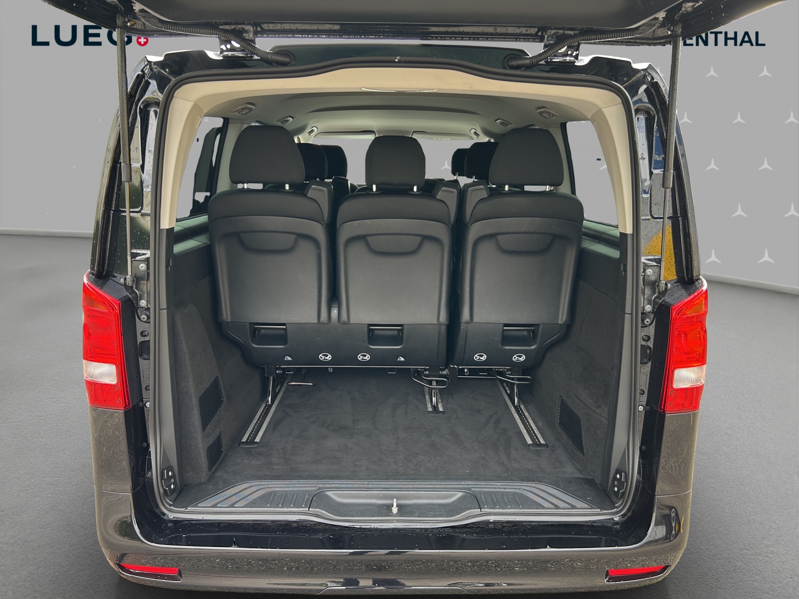 MERCEDES-BENZ Vito 116 CDI Lang Select Tourer 4Matic 9G-Tronic-image-7