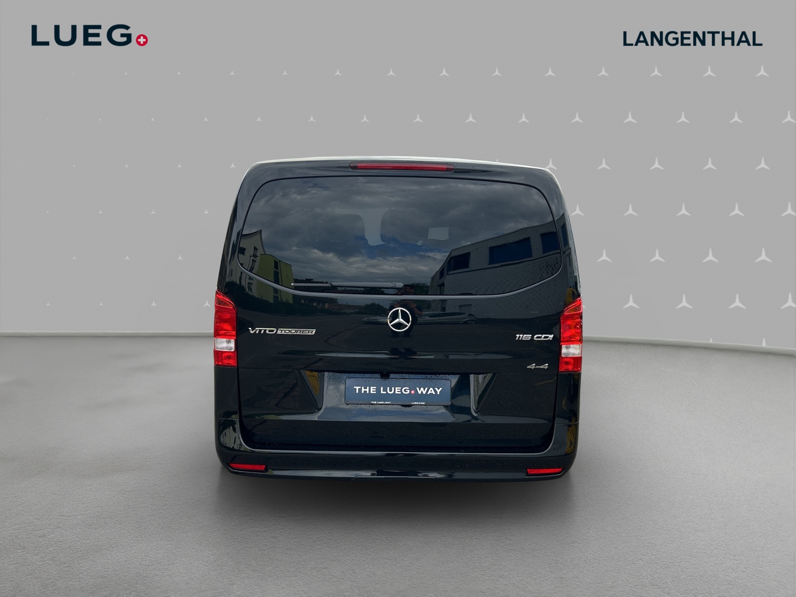 MERCEDES-BENZ Vito 116 CDI Lang Select Tourer 4Matic 9G-Tronic-image-3