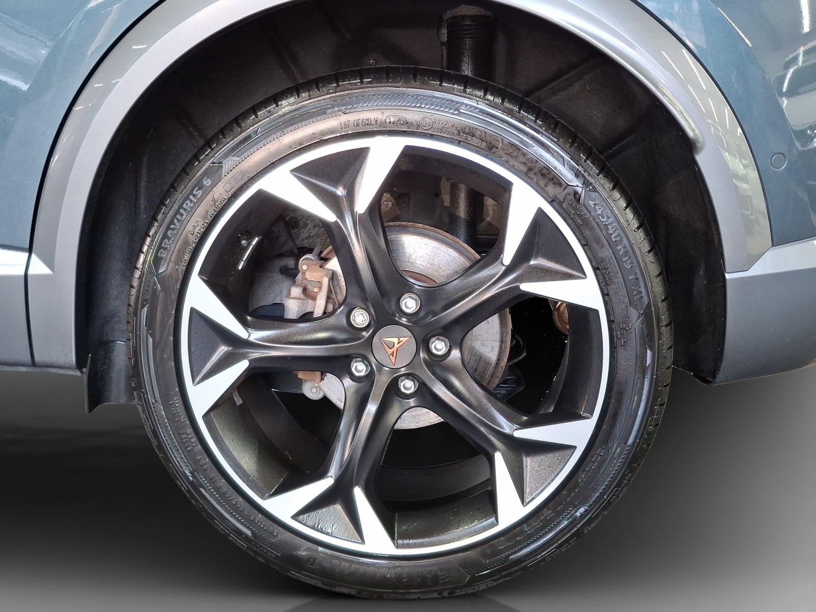CUPRA Formentor 1.4 e-HYBRID pHEV DSG-image-13