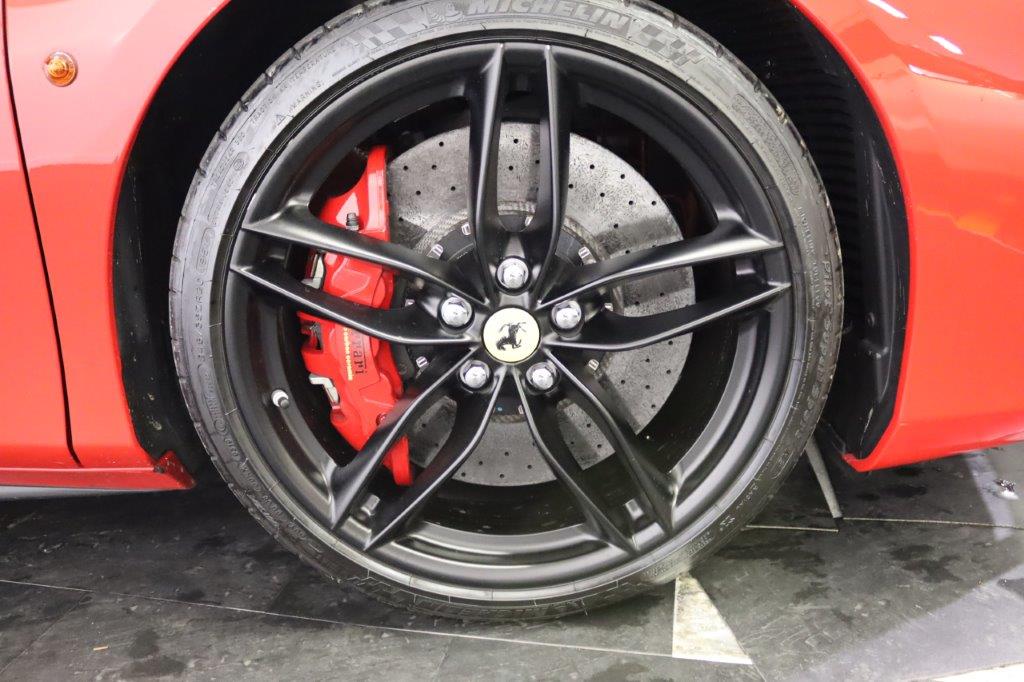 FERRARI 488 Spider 3.9 V8-image-17