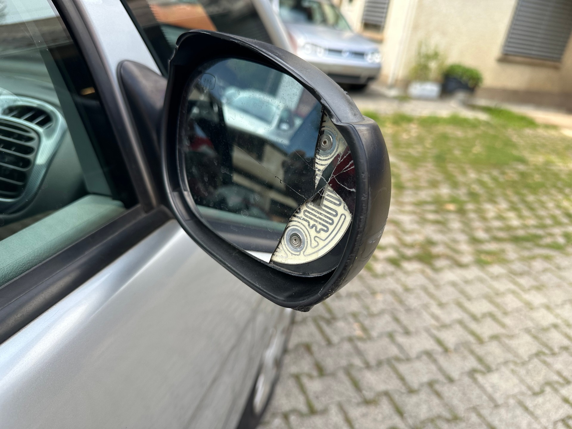 CITROEN Xsara Picasso 1.8i 16V Exclusive FIXPREIS-image-8