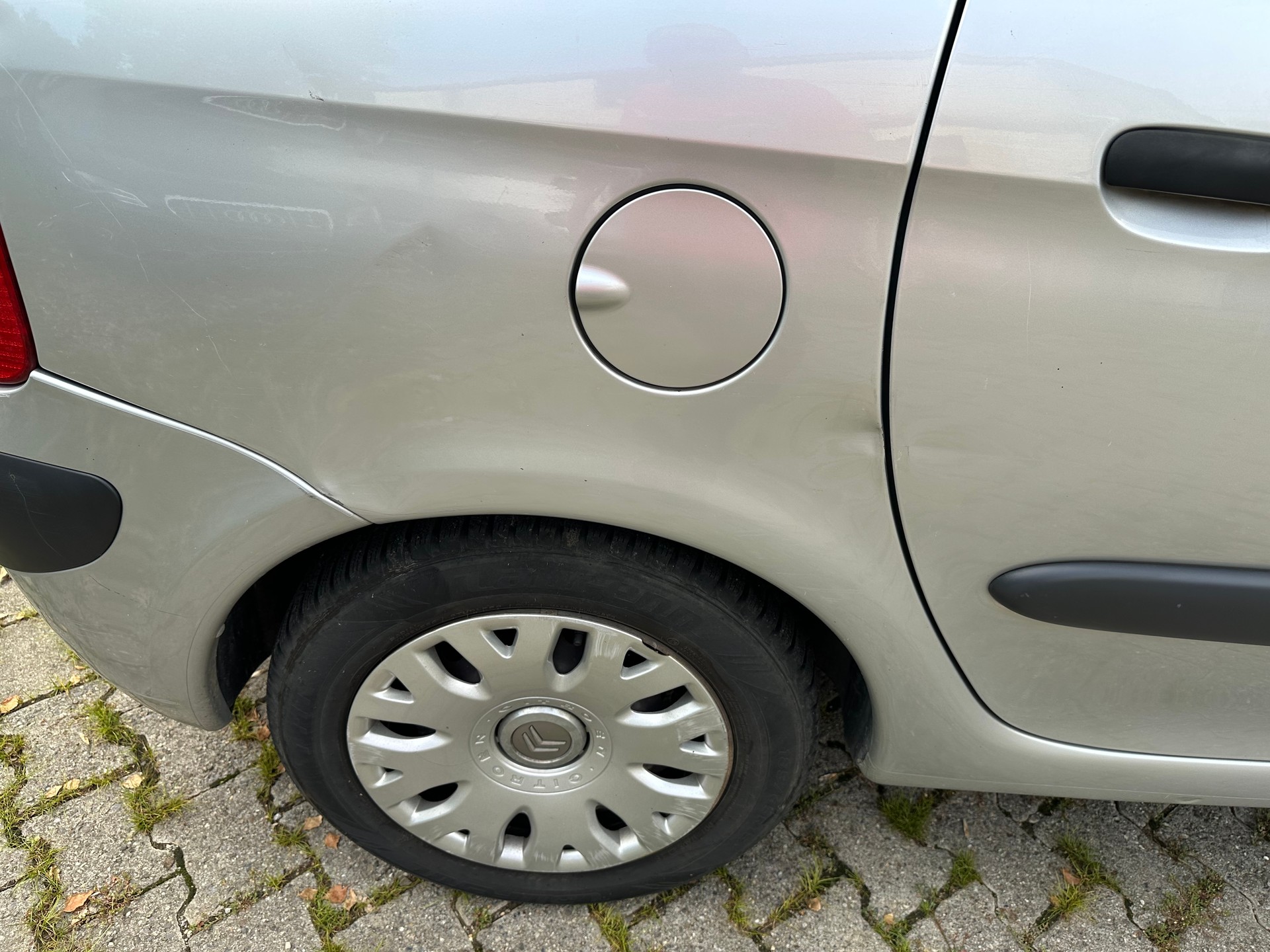 CITROEN Xsara Picasso 1.8i 16V Exclusive FIXPREIS-image-9