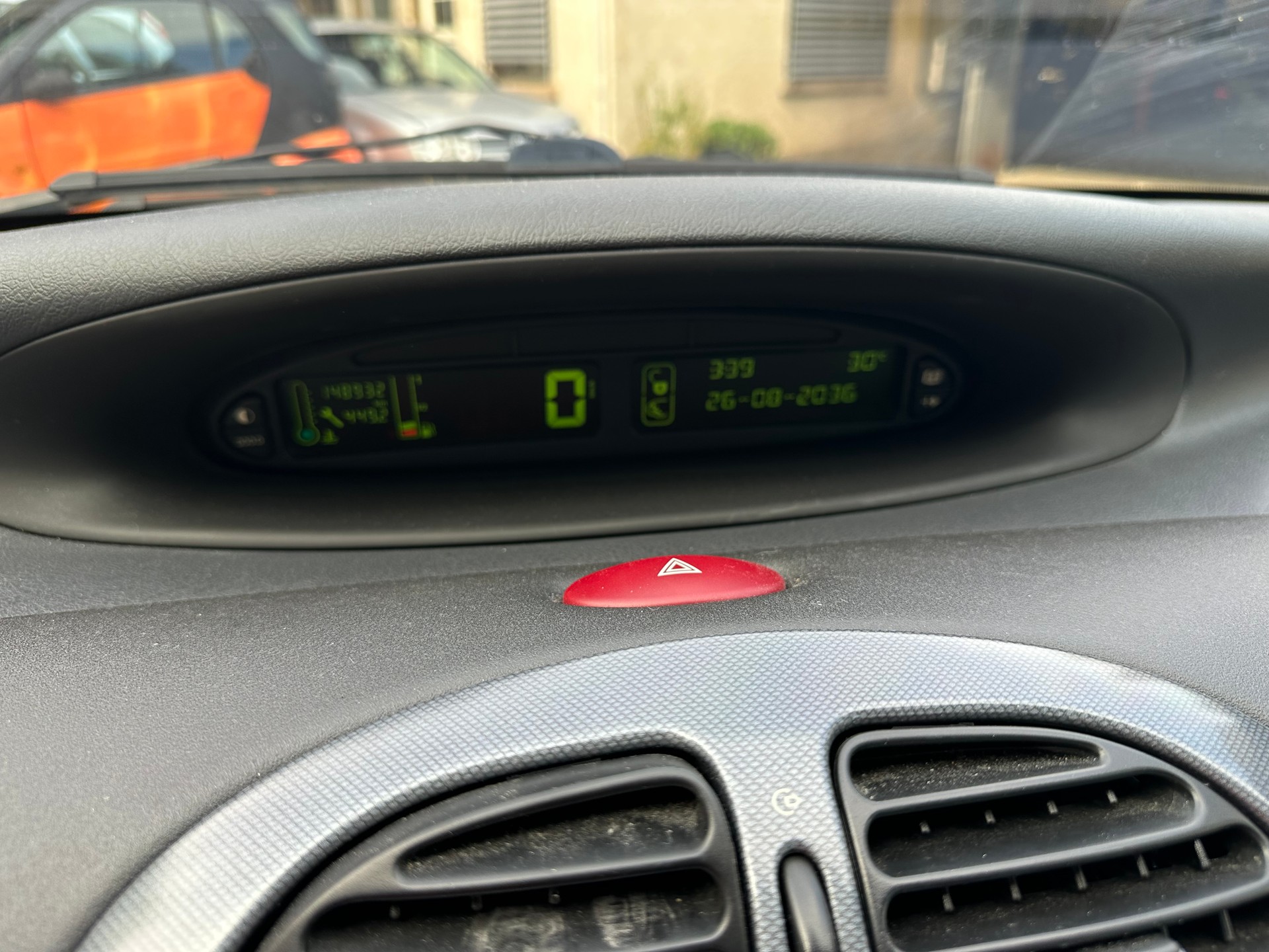 CITROEN Xsara Picasso 1.8i 16V Exclusive FIXPREIS-image-17