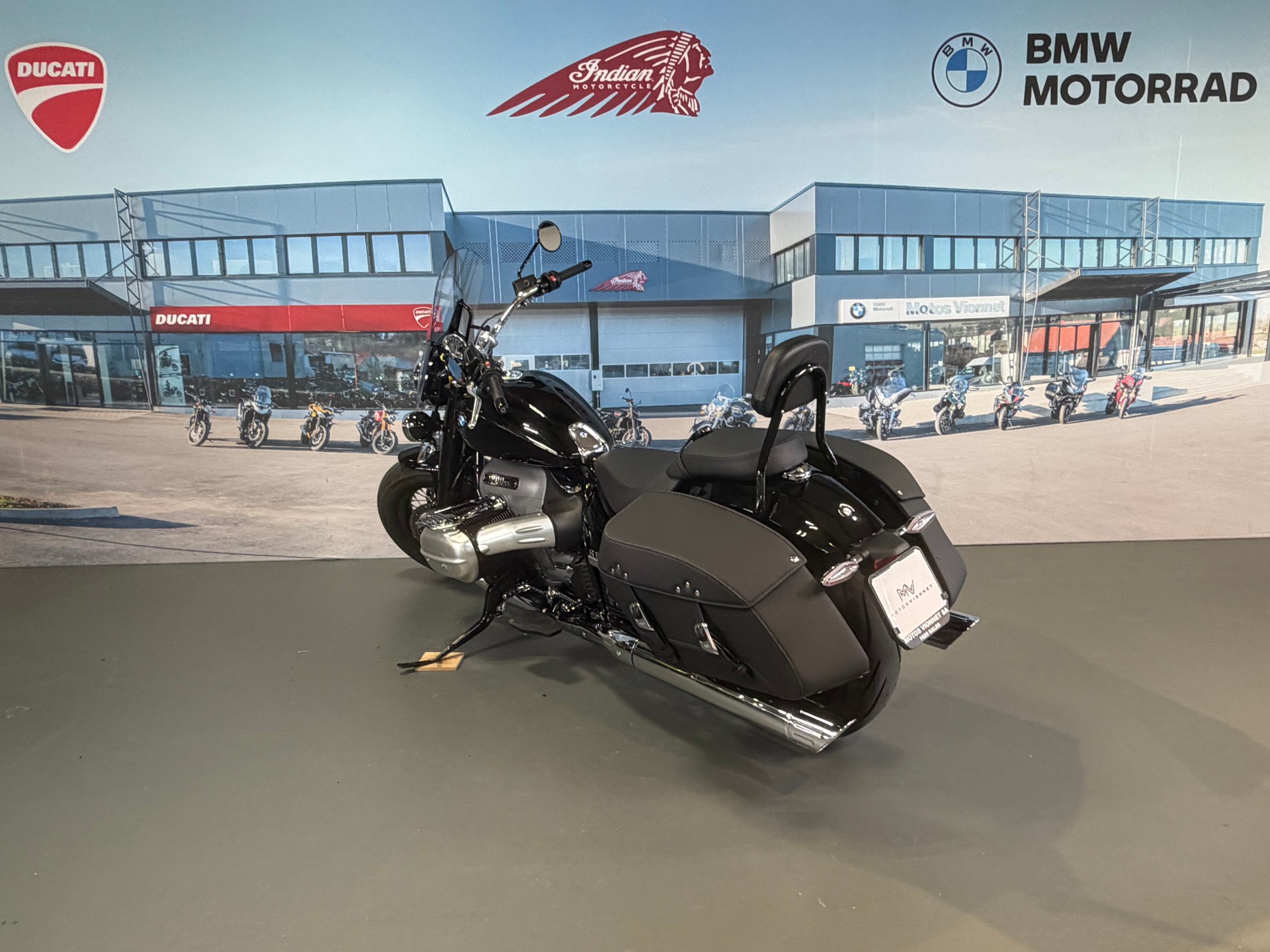 BMW R 18 Classic-image-4