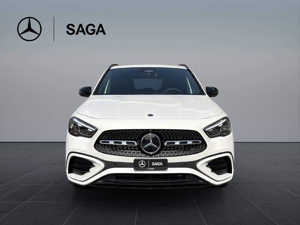 MERCEDES-BENZ GLA 250 4MATIC Swiss Star-showroom-element-1