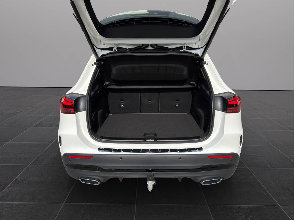 MERCEDES-BENZ GLA 250 4MATIC Swiss Star-image-15