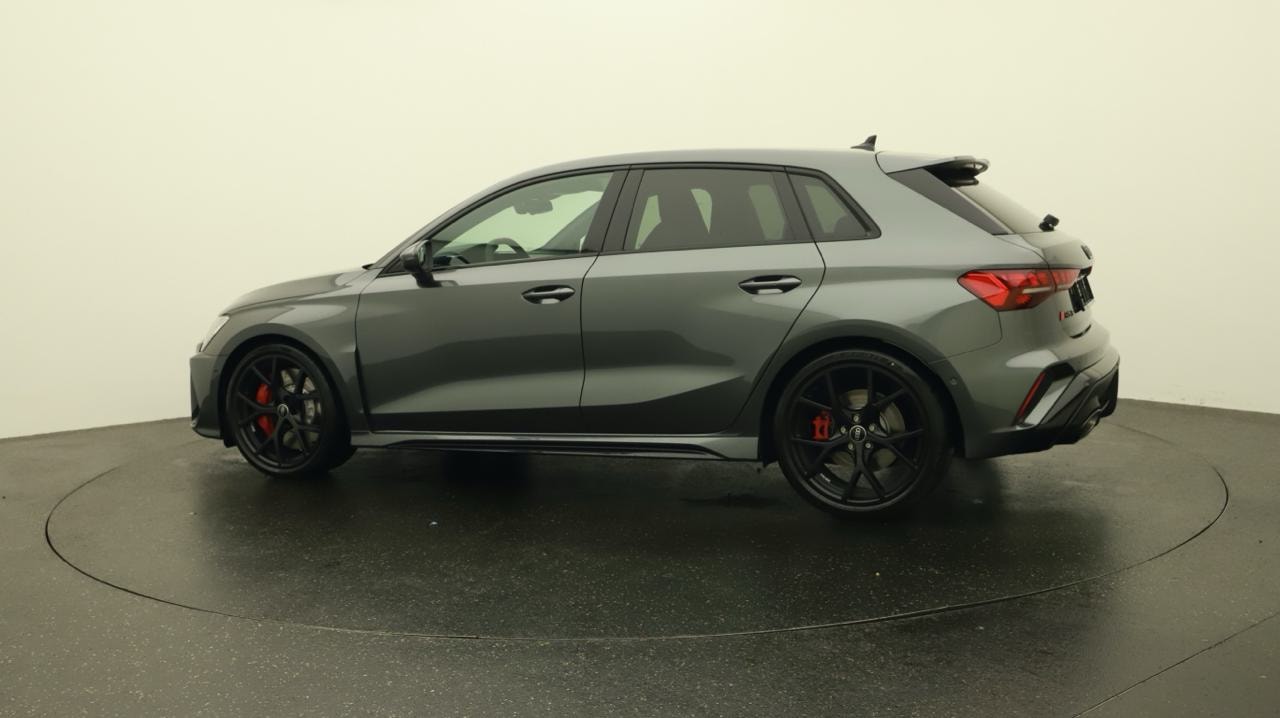 AUDI RS3 Sportback 2.5 TSI quattro S-tronic-showroom-element-1