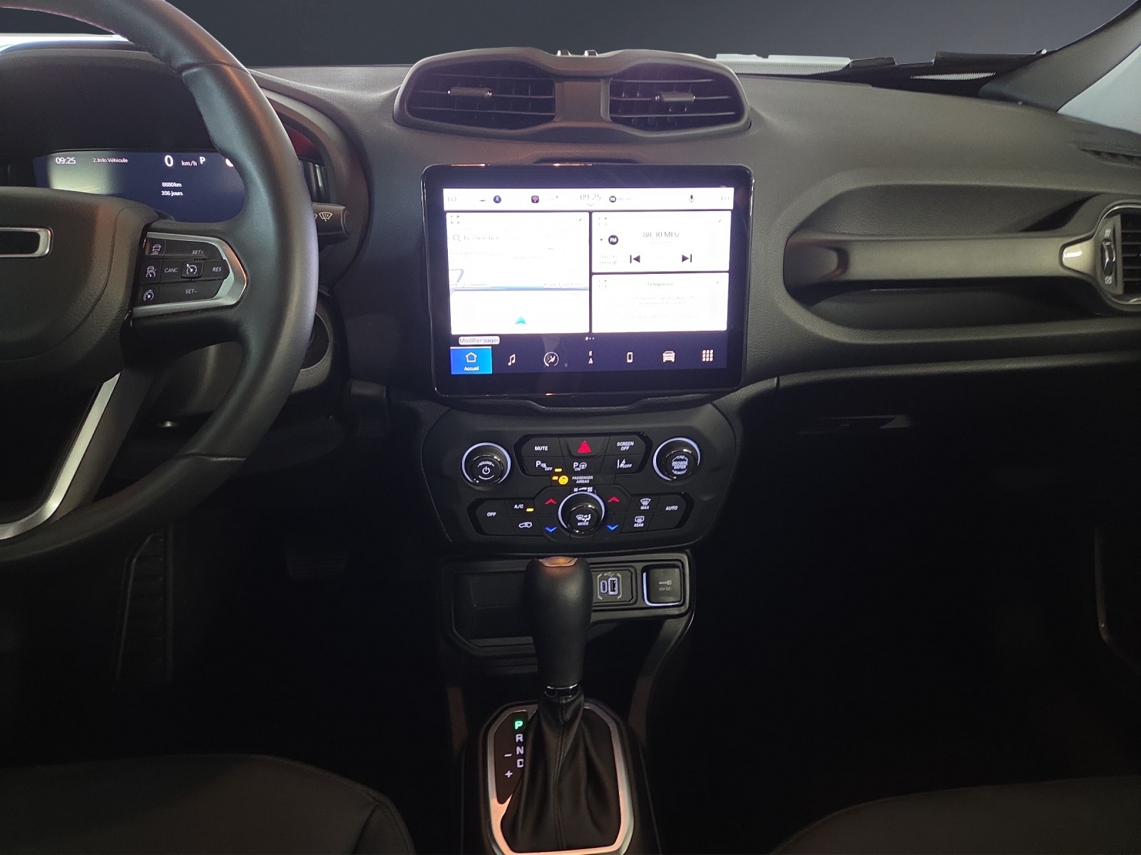 JEEP Renegade 1.5 MHEV-image-13