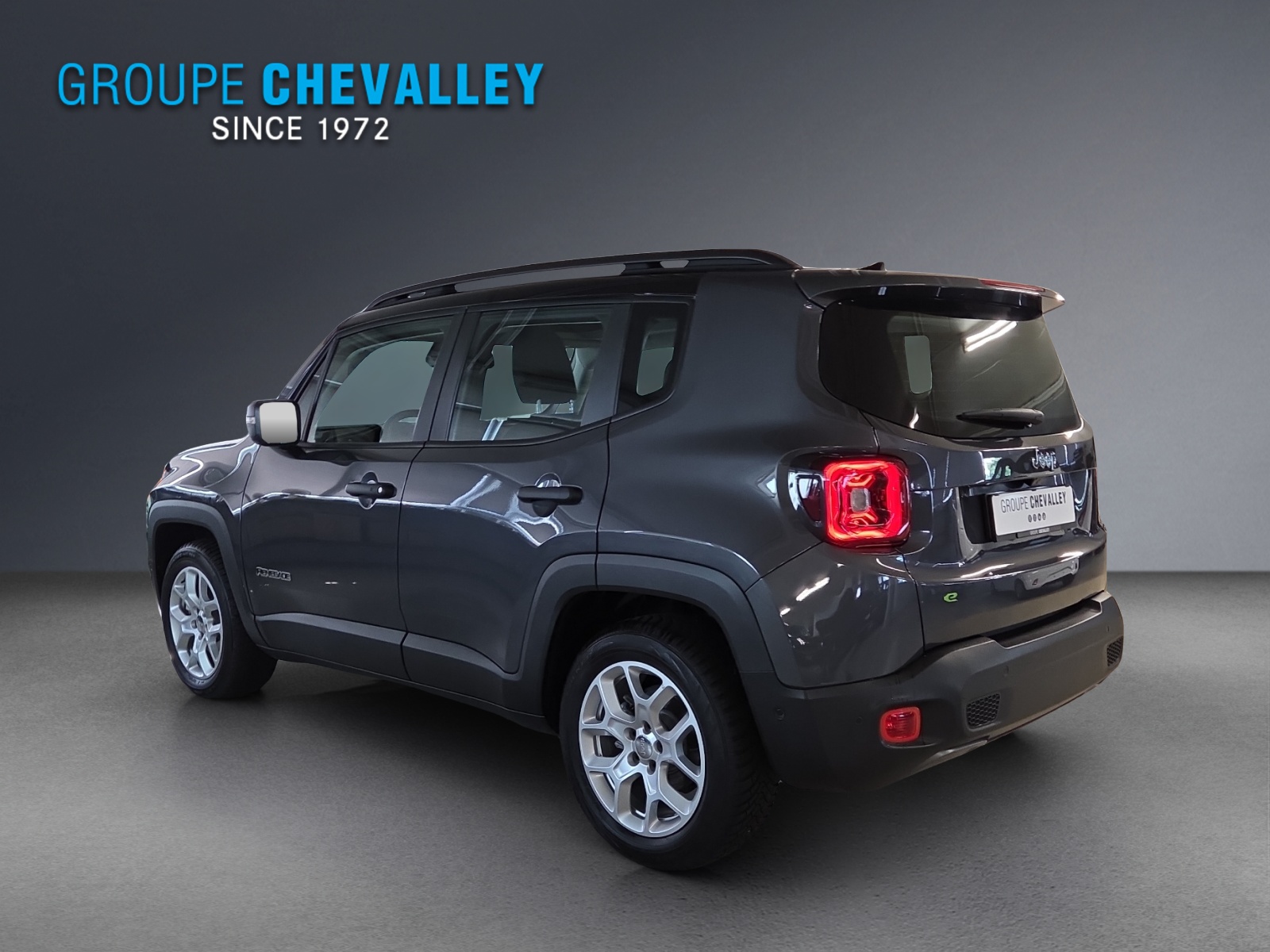 JEEP Renegade 1.5 MHEV-showroom-element-3