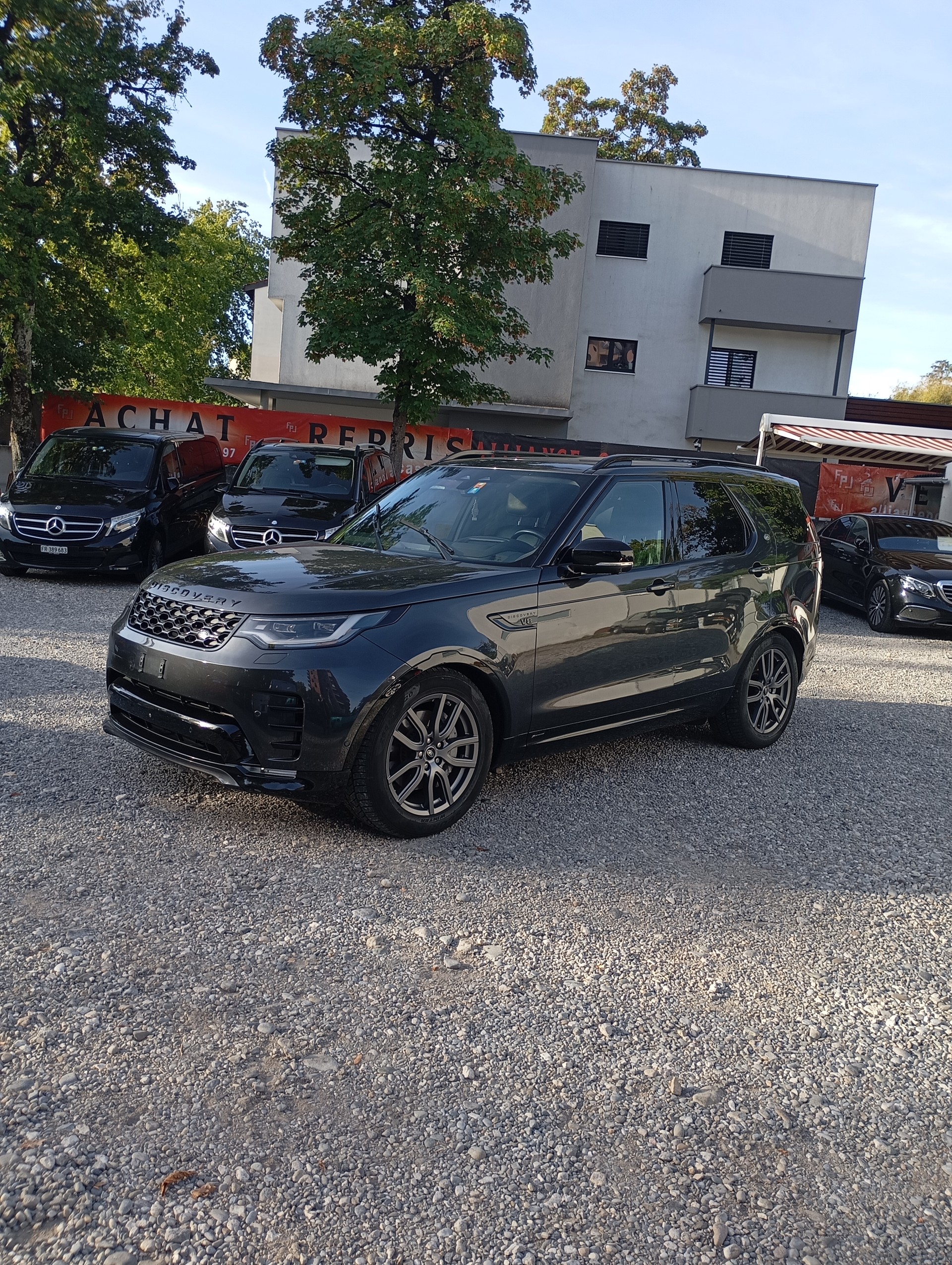LAND ROVER Discovery 3.0D I6 250 SE AWD Automatic-image-5