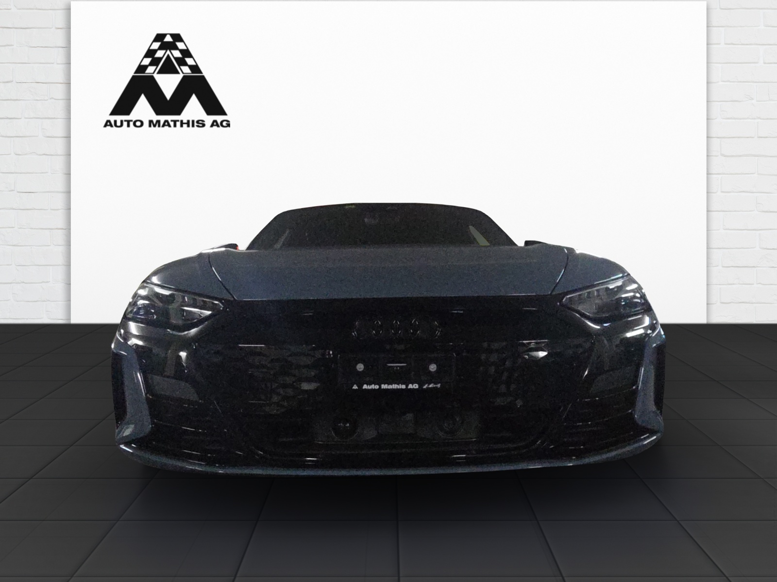 AUDI e-tron GT quattro-showroom-element-1
