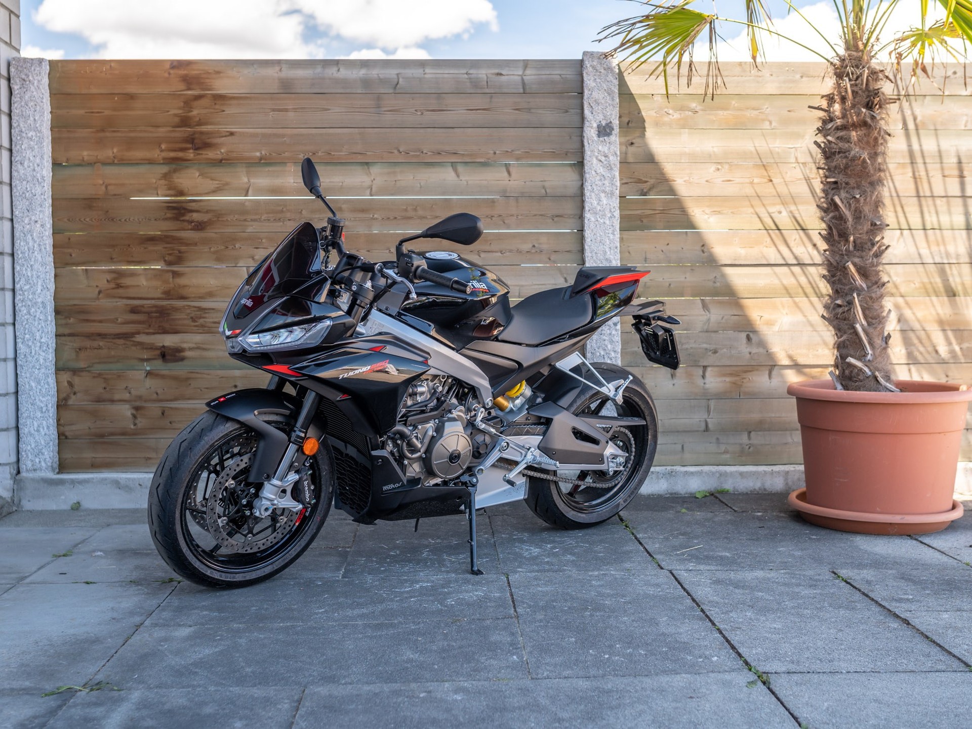 APRILIA Tuono 660 Factory-image-3