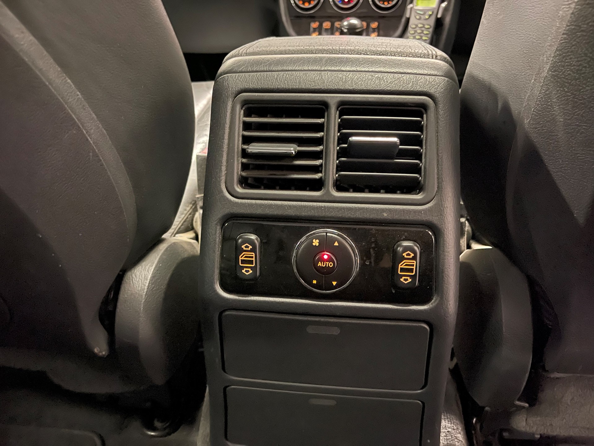 MERCEDES-BENZ ML 55 AMG Automatic-image-13