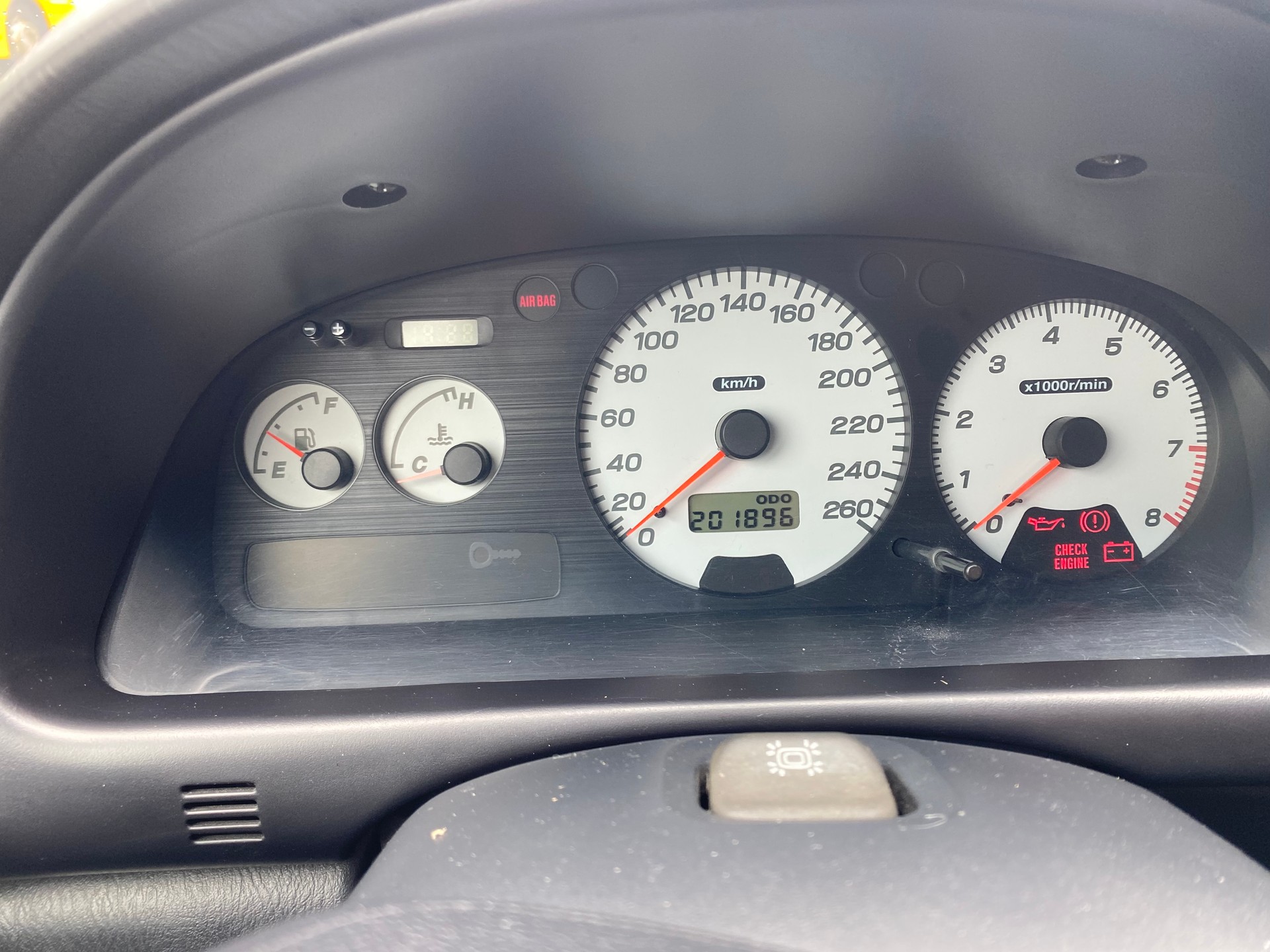 SUBARU Impreza 2.0 Turbo RS-image-13