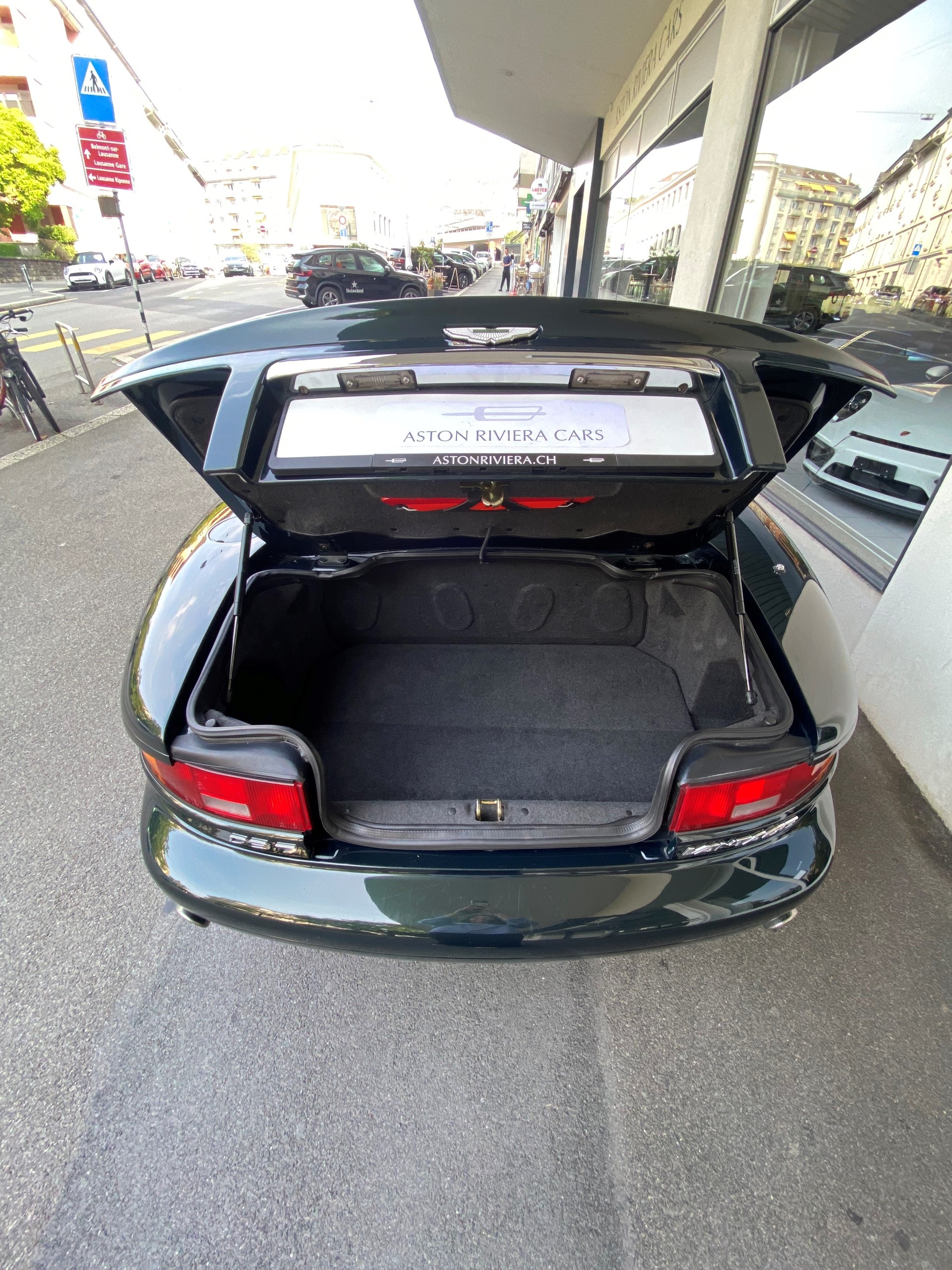 ASTON MARTIN DB7 Vantage Volante-image-13