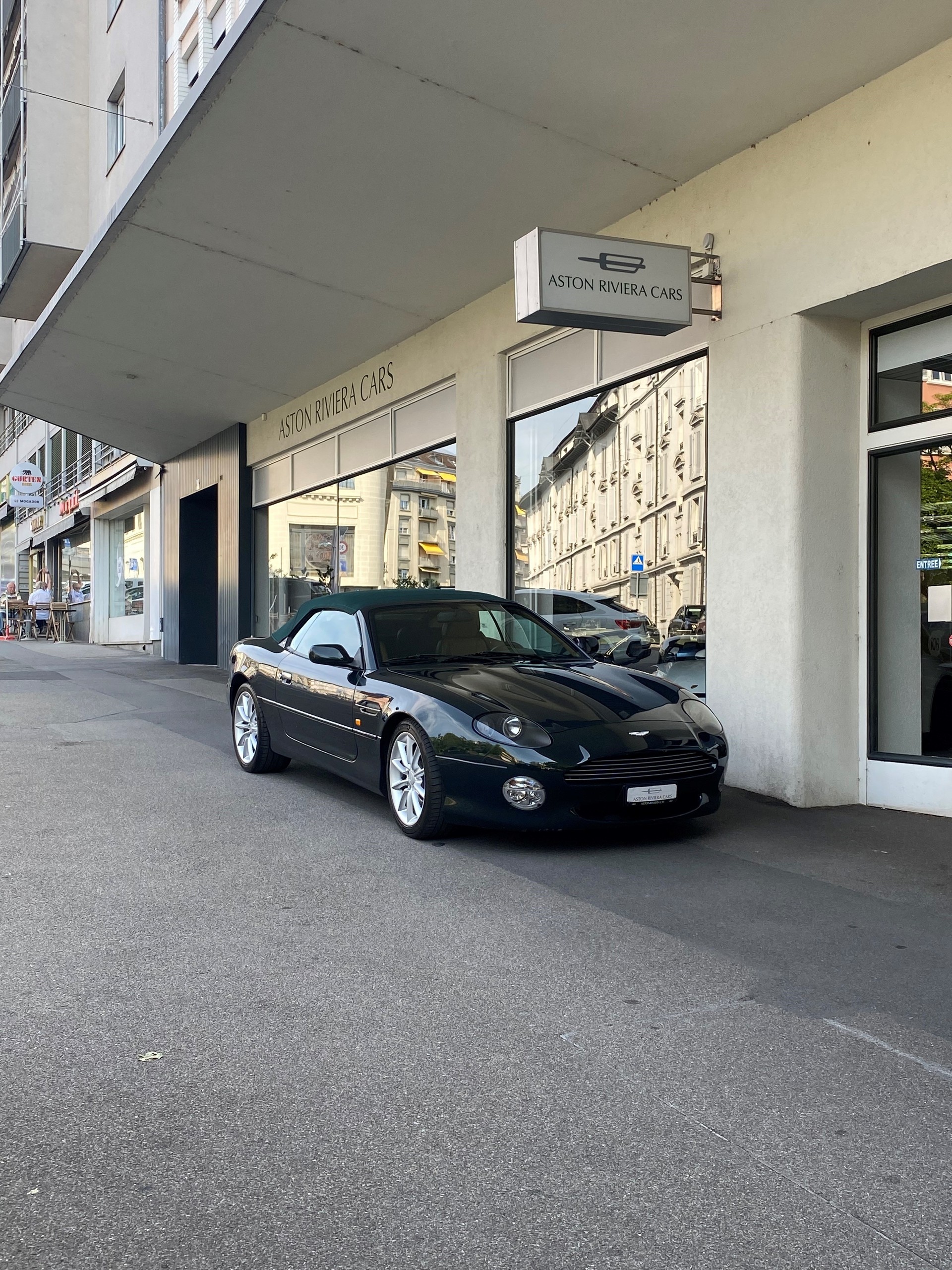 ASTON MARTIN DB7 Vantage Volante-image-5