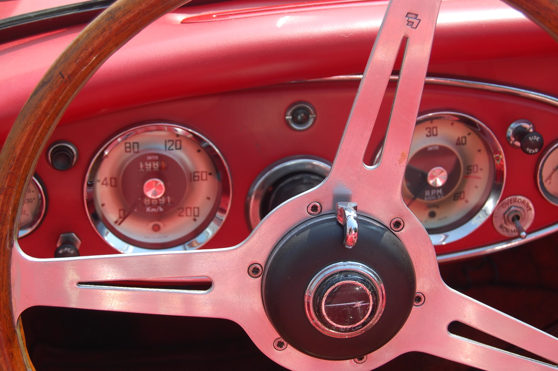 AUSTIN-HEALEY MK 3000 BT 7-image-6