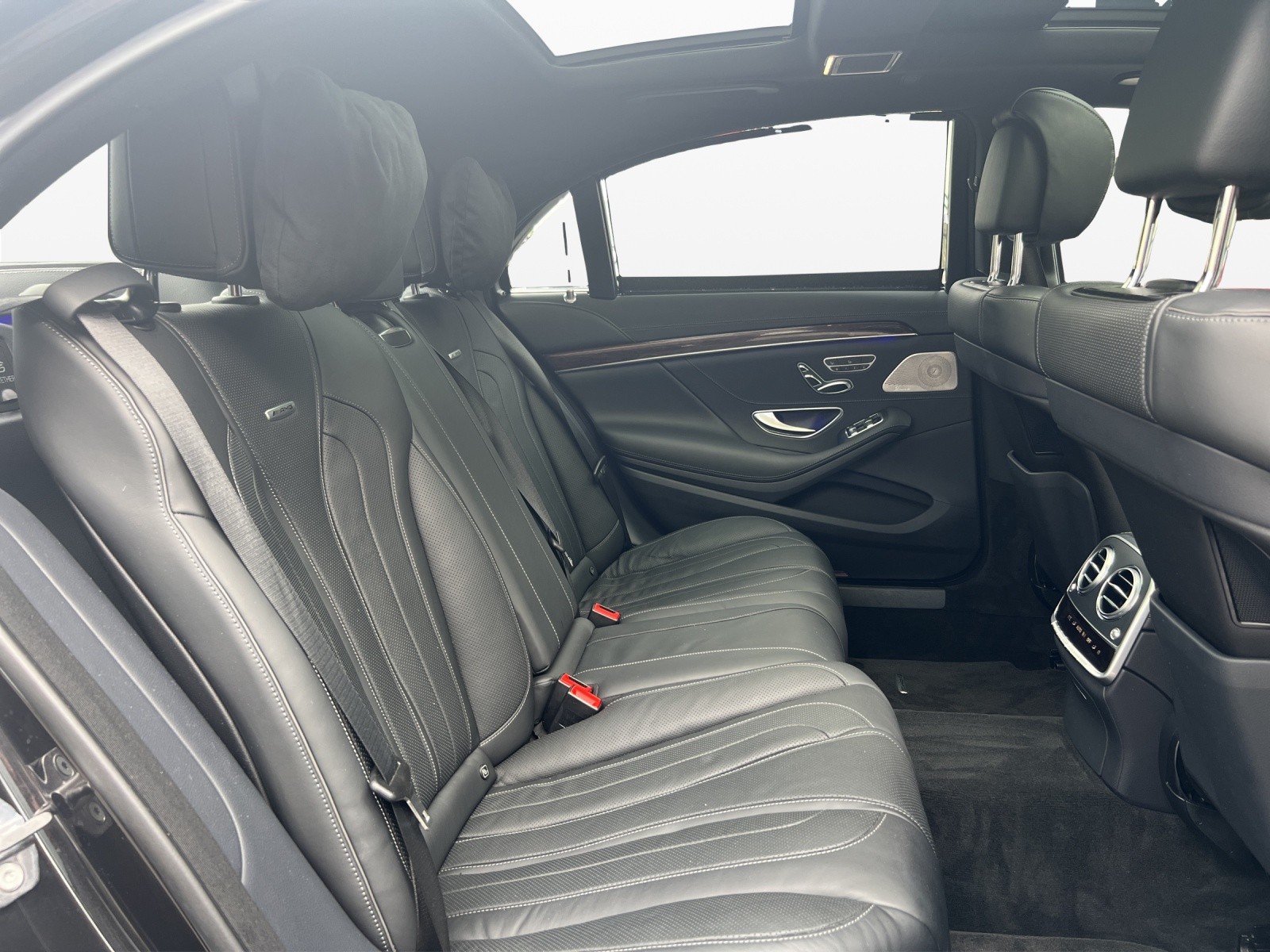 MERCEDES-BENZ S 63 AMG L 4Matic+ 9G-Tronic-image-18
