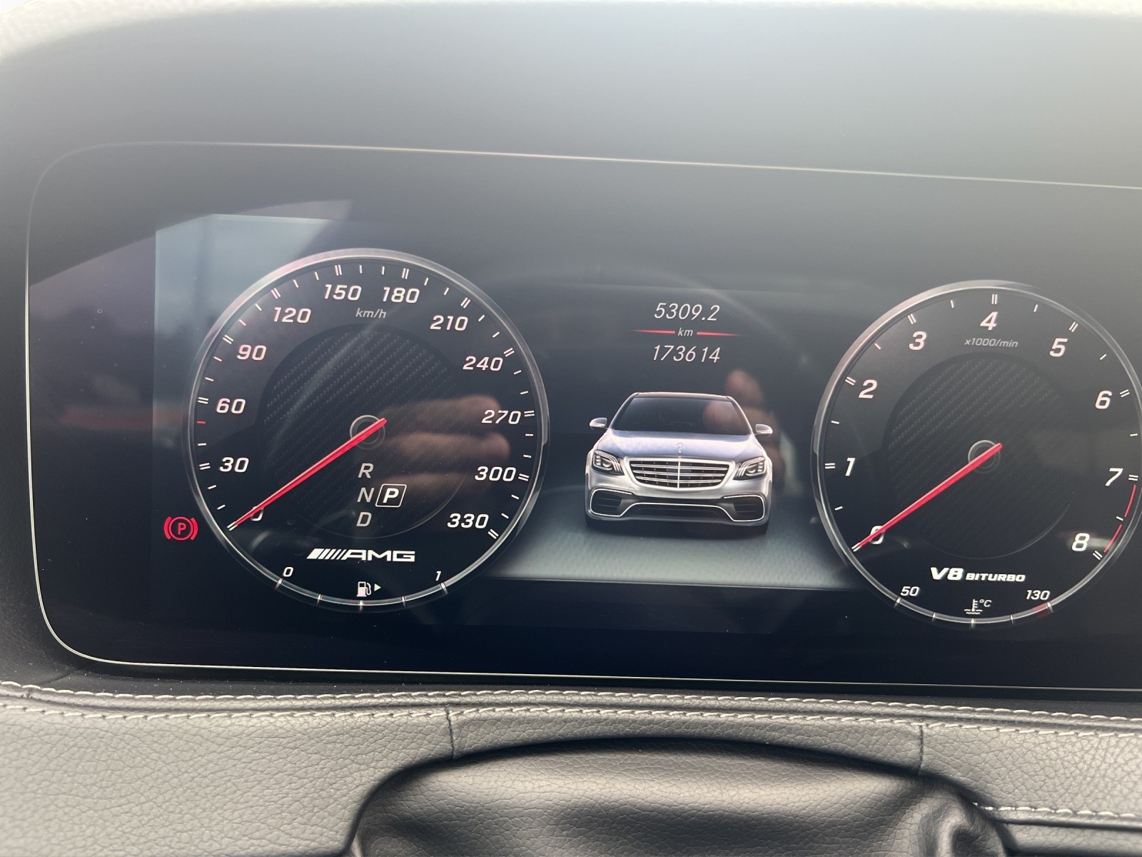 MERCEDES-BENZ S 63 AMG L 4Matic+ 9G-Tronic-image-12