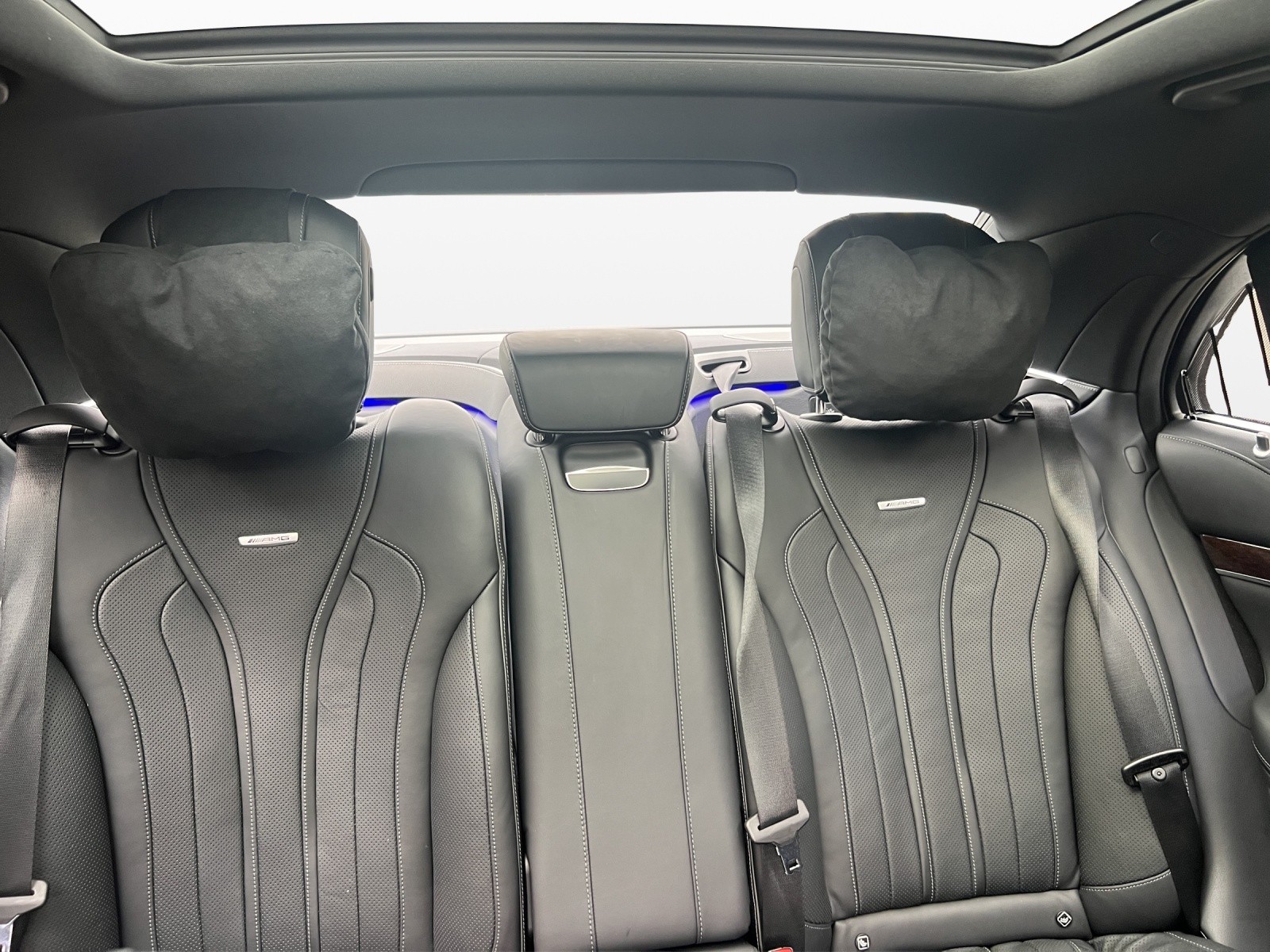 MERCEDES-BENZ S 63 AMG L 4Matic+ 9G-Tronic-image-17