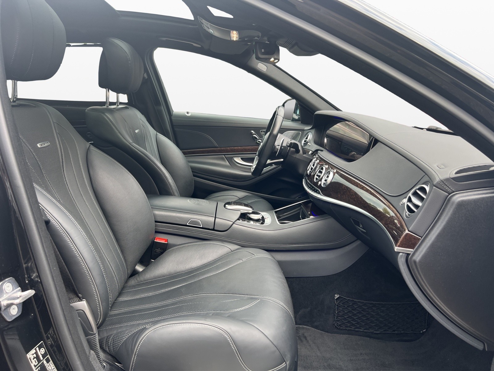 MERCEDES-BENZ S 63 AMG L 4Matic+ 9G-Tronic-image-14