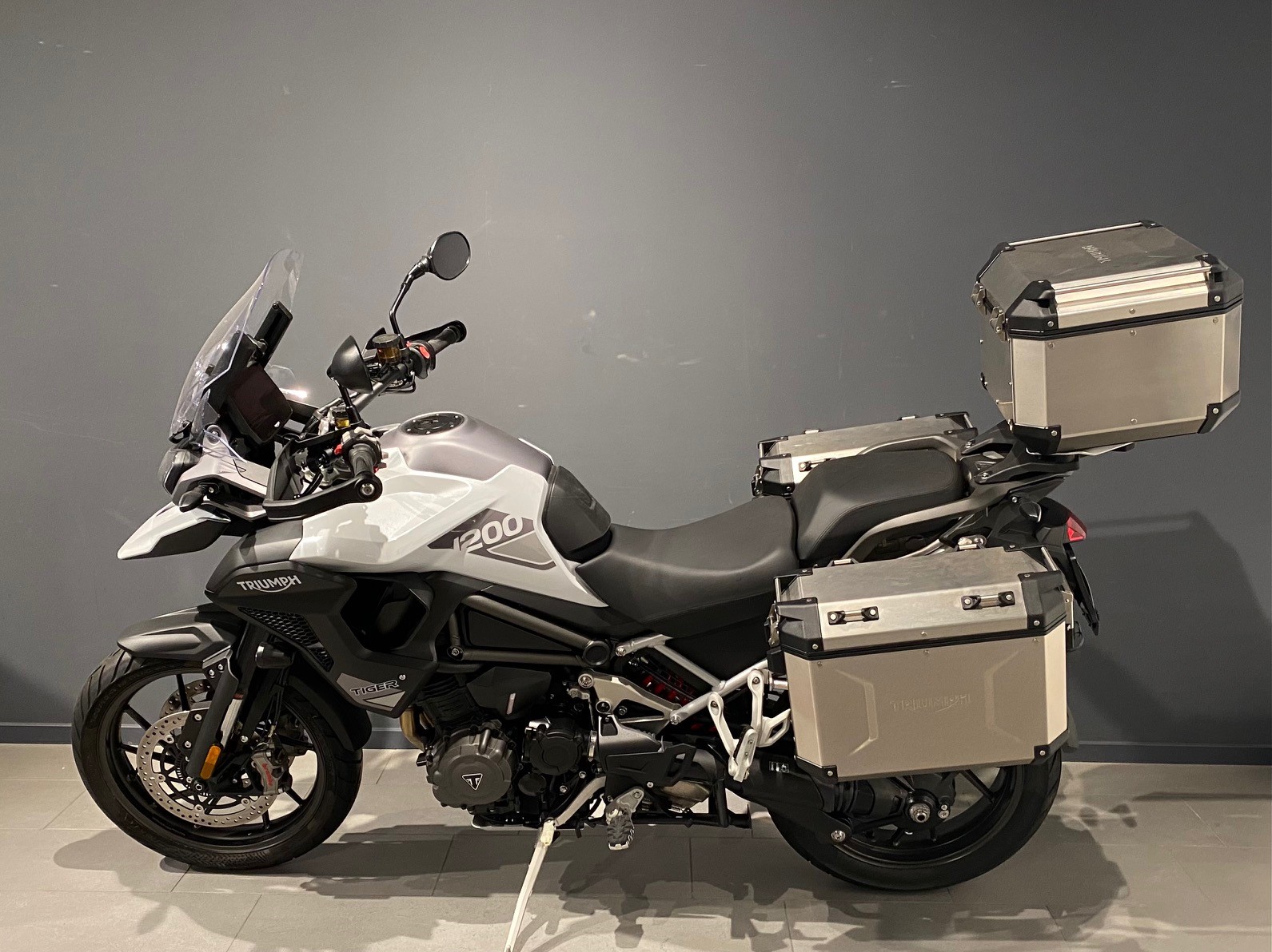 TRIUMPH Tiger 1200 GT Pro-image-3