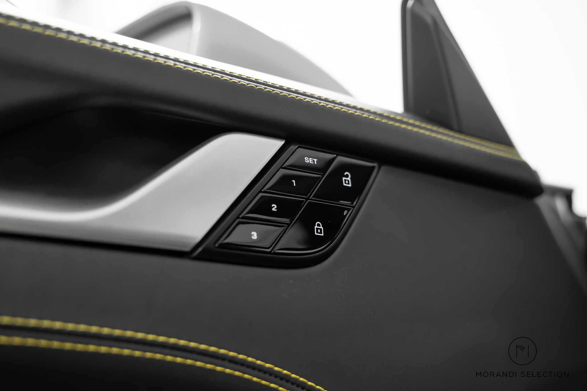 PORSCHE 911 Coupé 3.7 Turbo S PDK-image-16