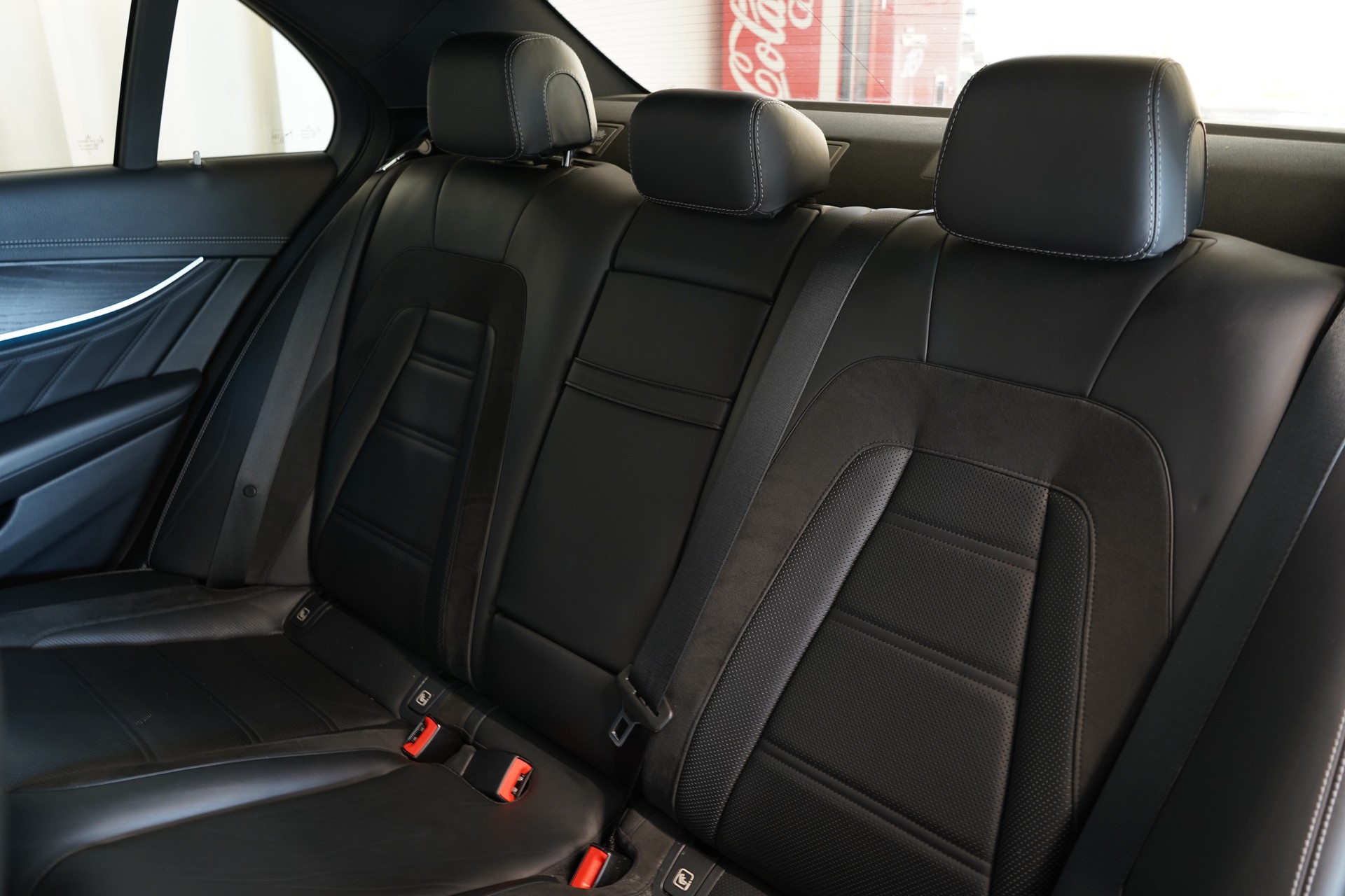 MERCEDES-BENZ E 63 AMG 4Matic+ Speedshift MCT-image-30