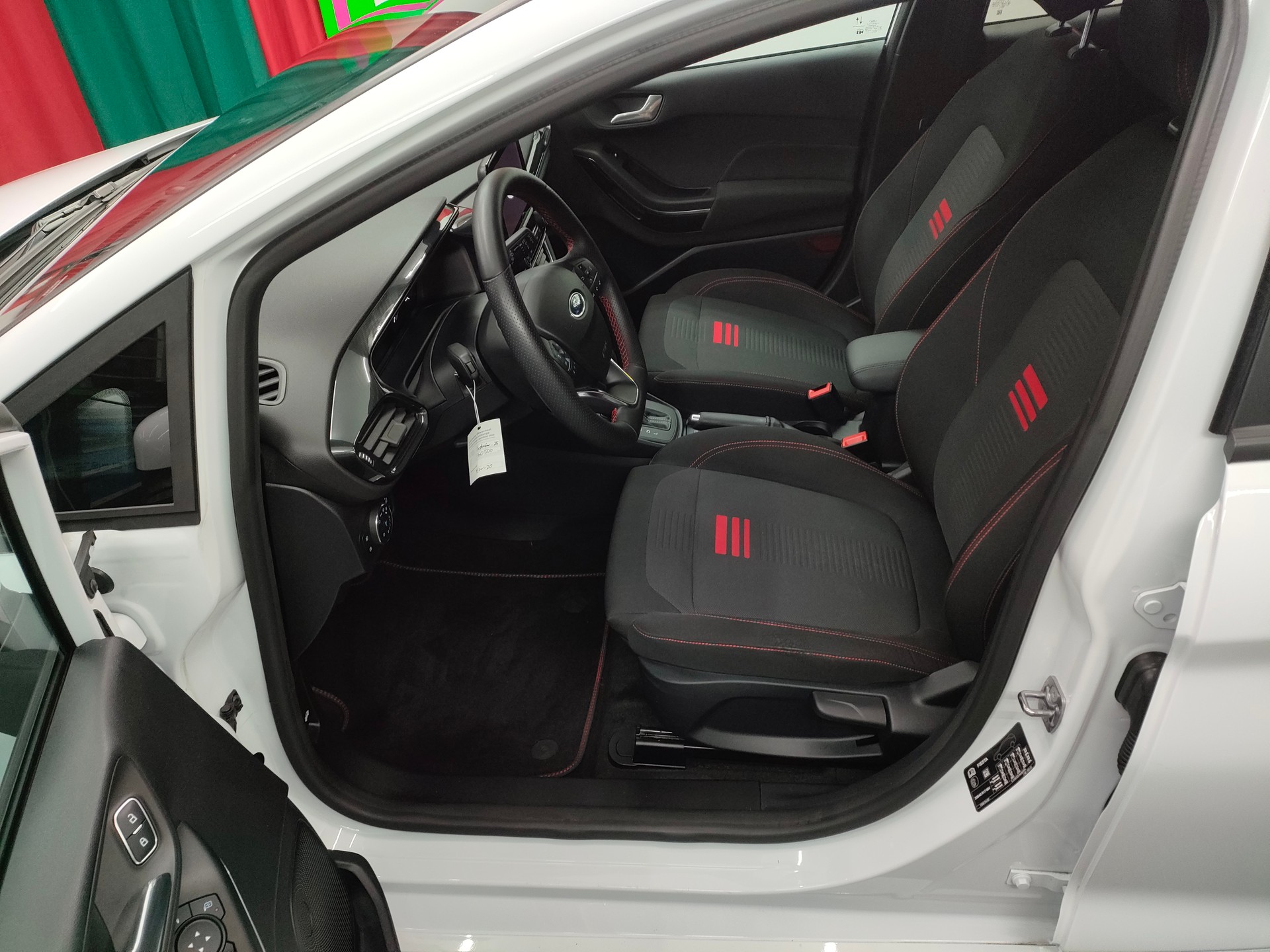 FORD Fiesta 1.0 SCTi MHEV ST Line X Automat-image-10