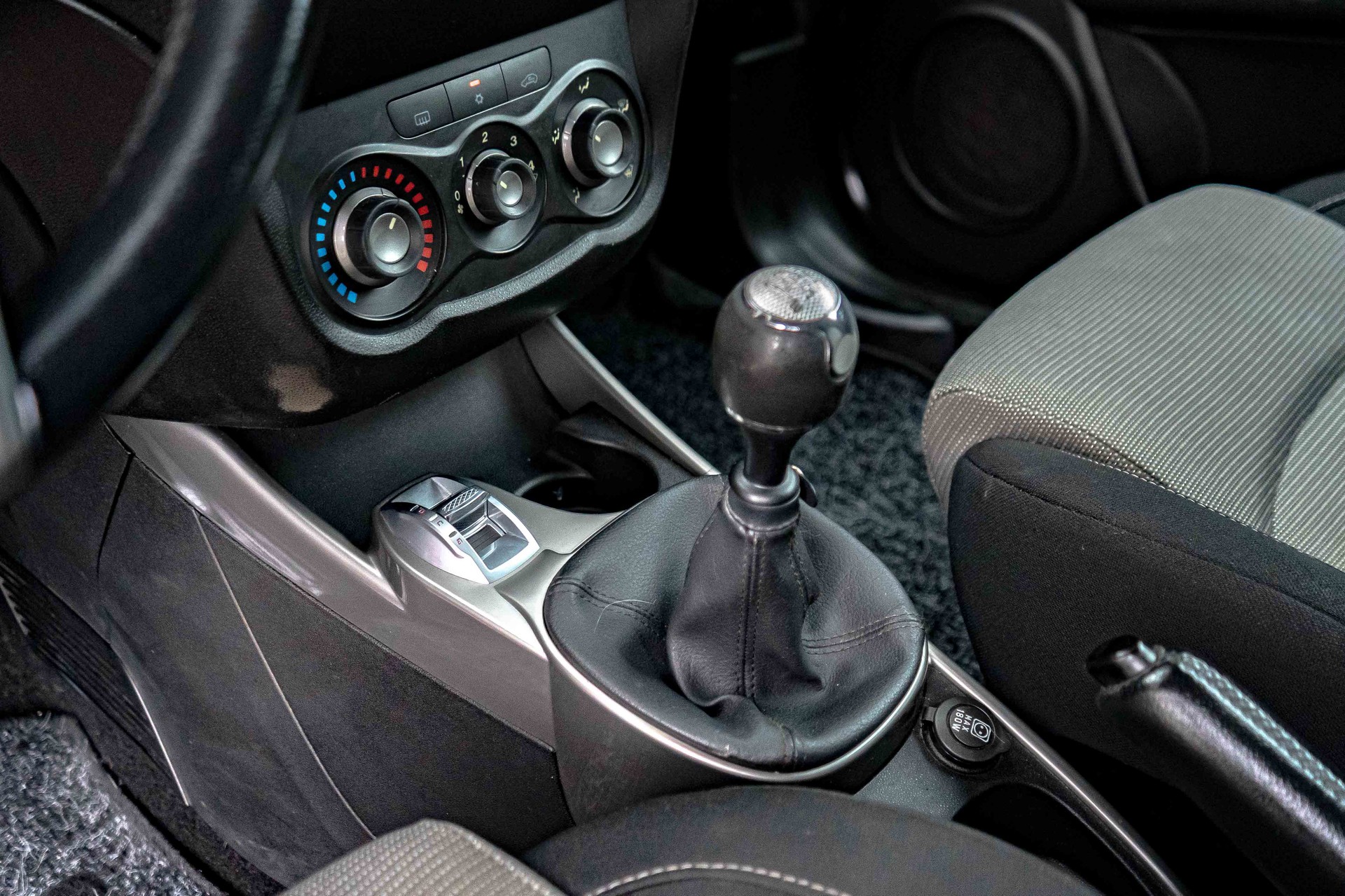 ALFA ROMEO MiTo 1.4 TB Progression-image-8