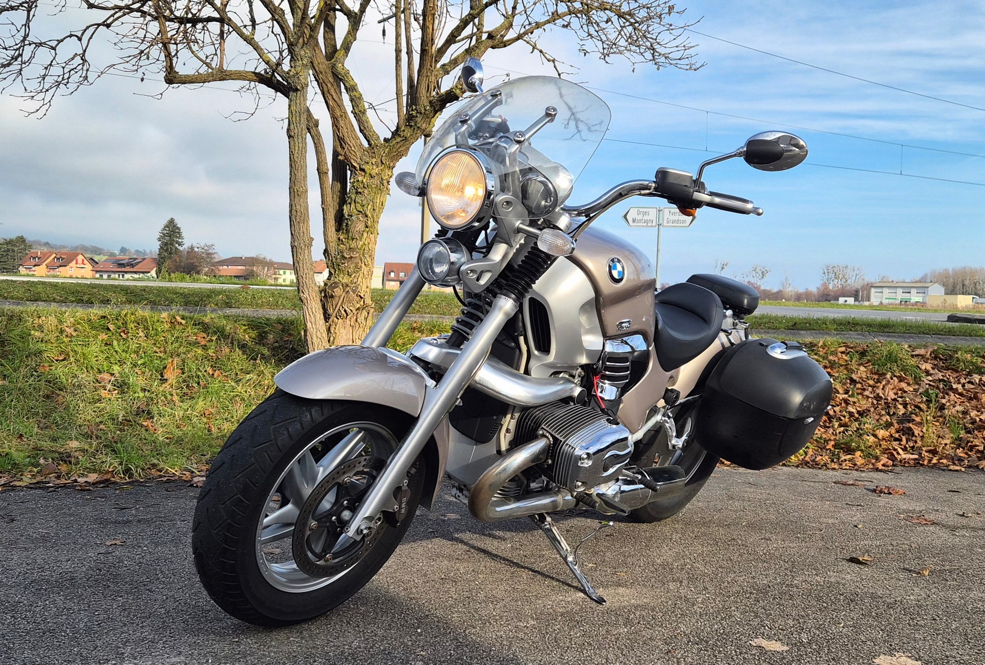 BMW C MONTAUK-showroom-element-1