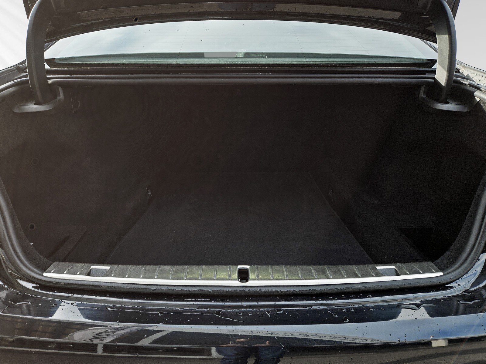 BMW 730Ld xDrive 48V Steptronic-image-26