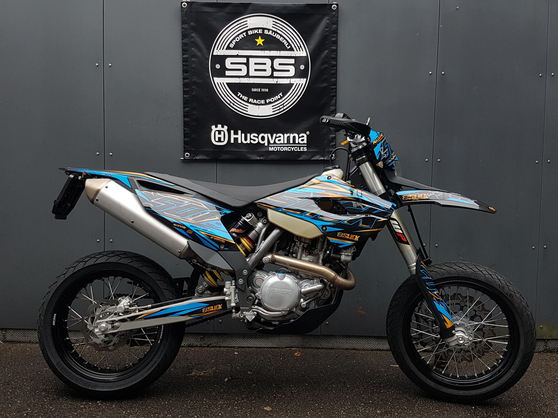 HUSABERG FE 501 Supermoto-showroom-element-1