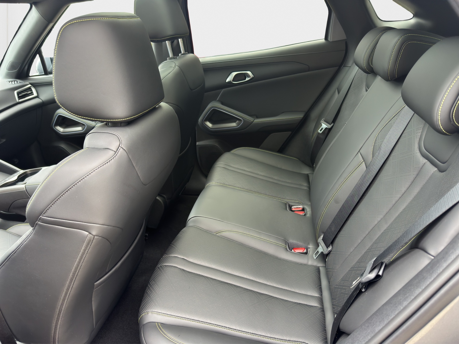 BYD Atto2 DM-i Boost-image-18
