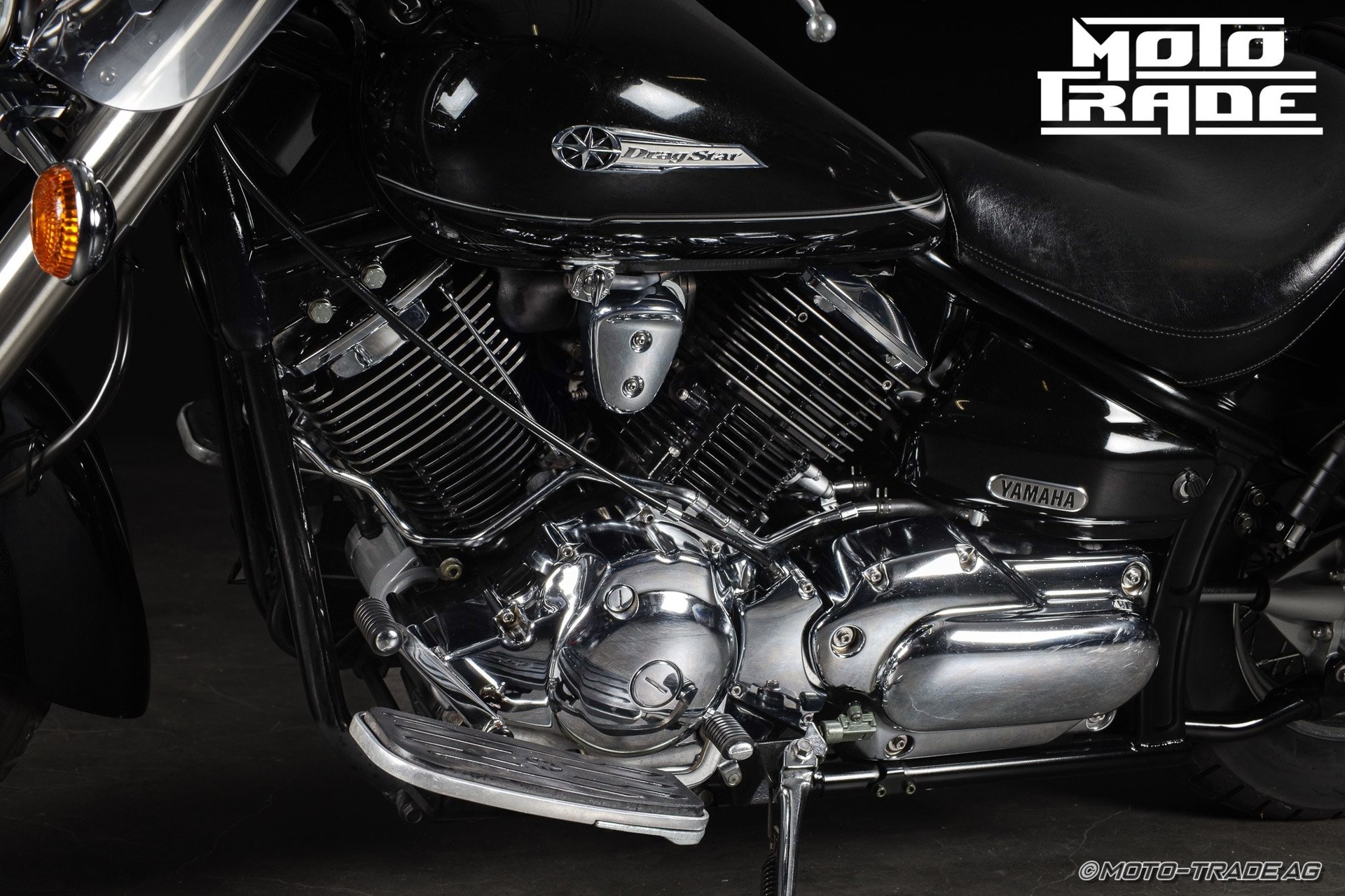 YAMAHA XVS 1100 A Drag Star Classic-image-6