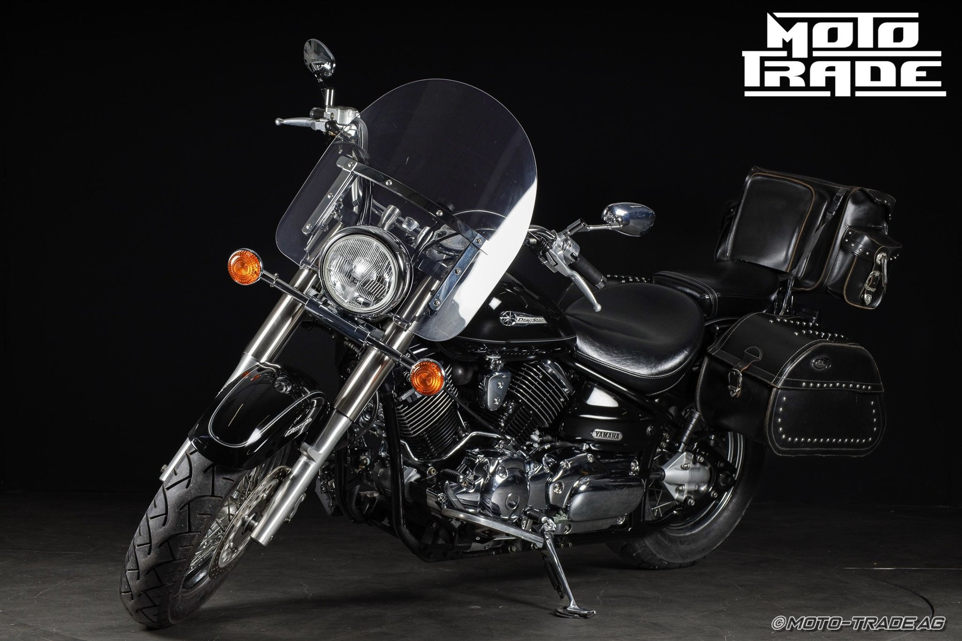 YAMAHA XVS 1100 A Drag Star Classic-image-5