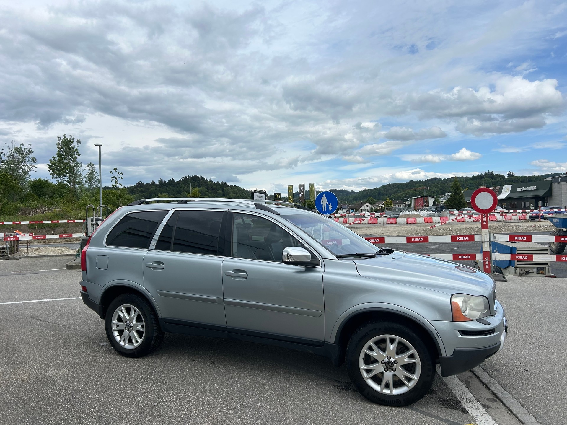 VOLVO XC90 V8 AWD Executive Geartronic-image-3