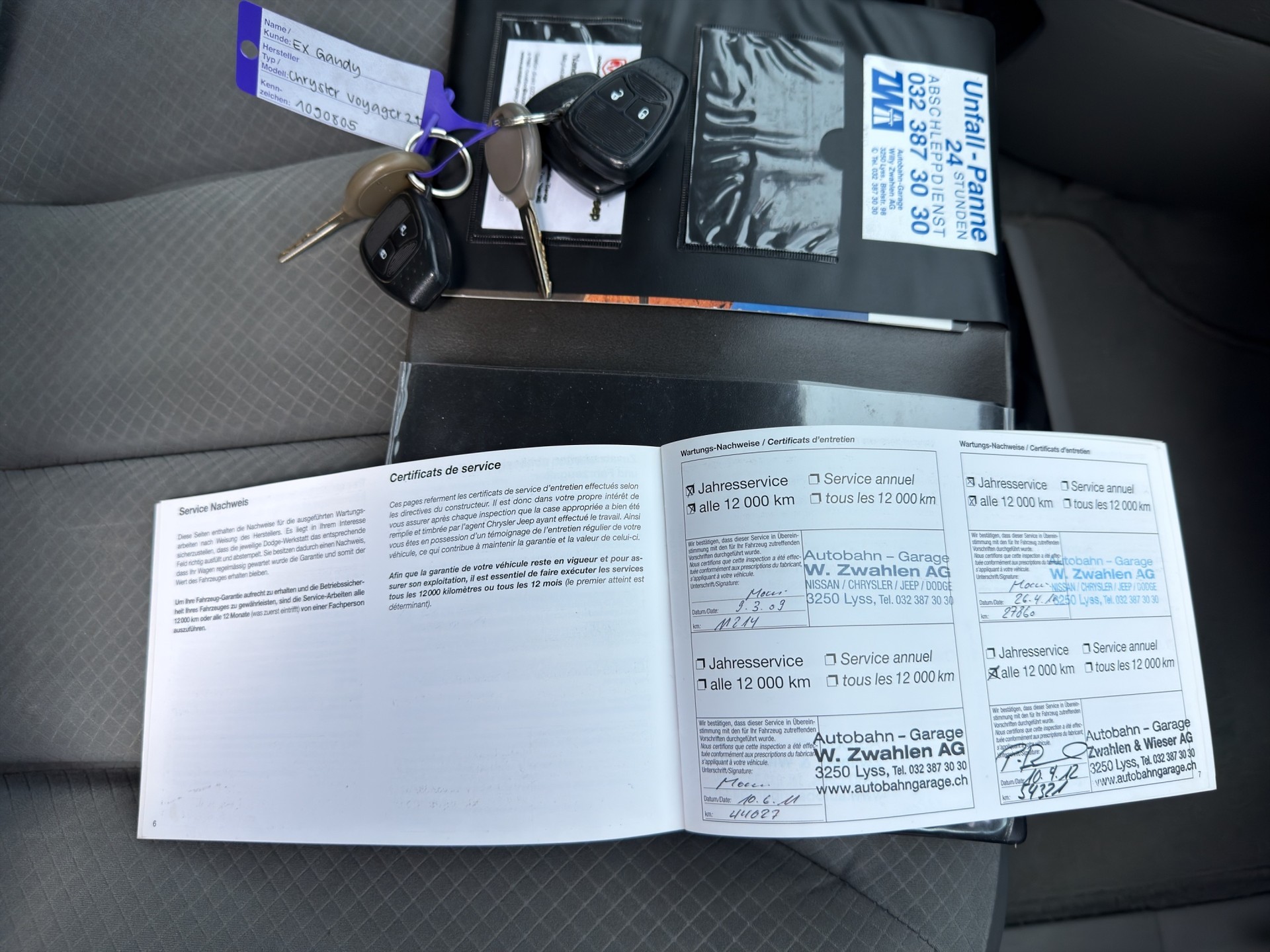 CHRYSLER Voyager 2.4 SE Swiss Edition-image-16