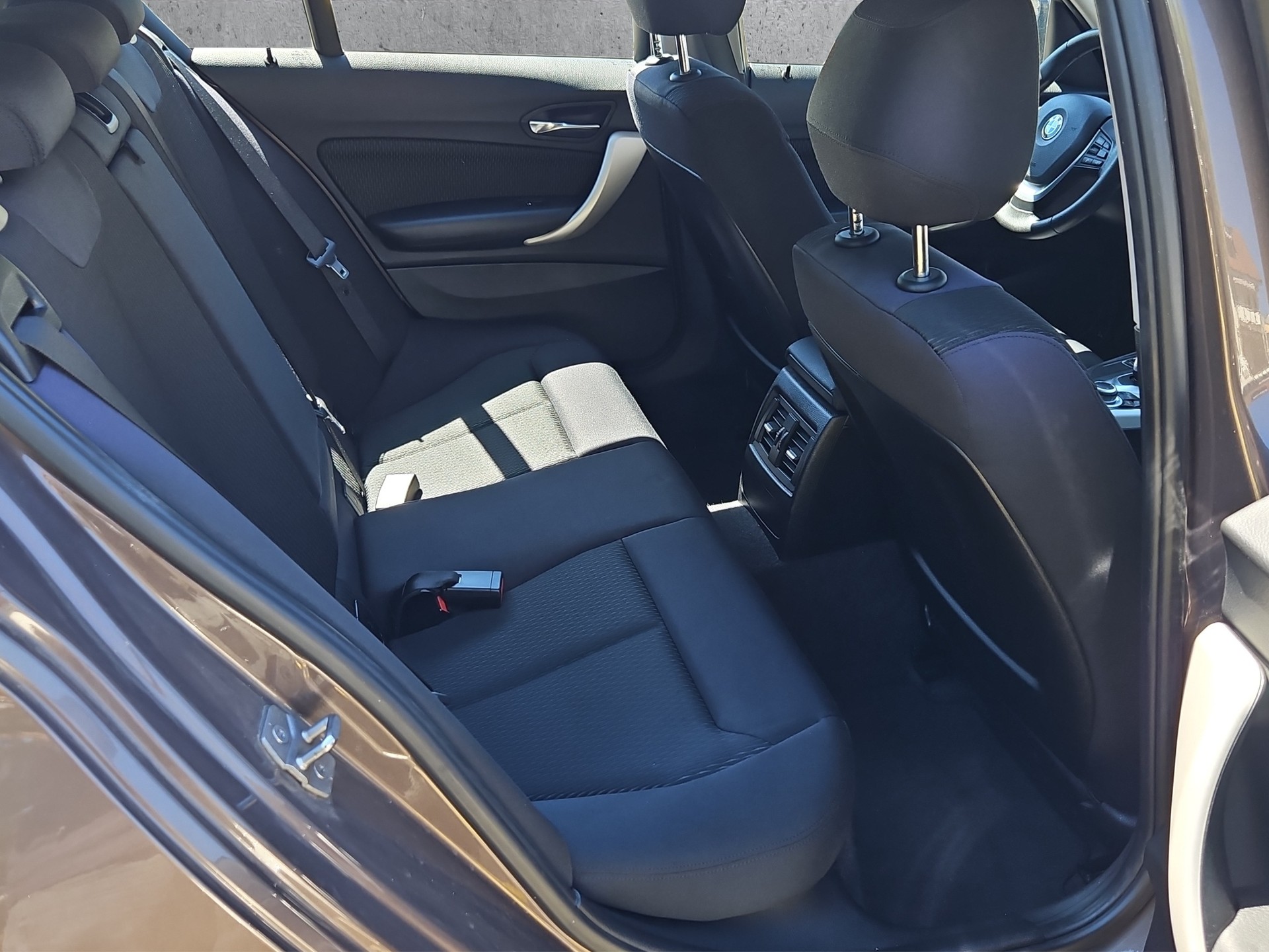 BMW 116i Steptronic-image-10