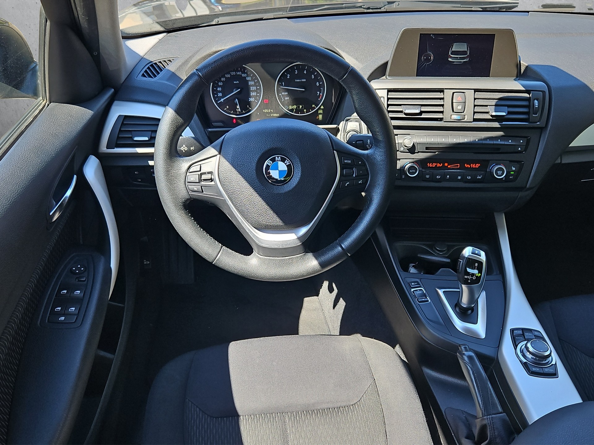 BMW 116i Steptronic-image-11