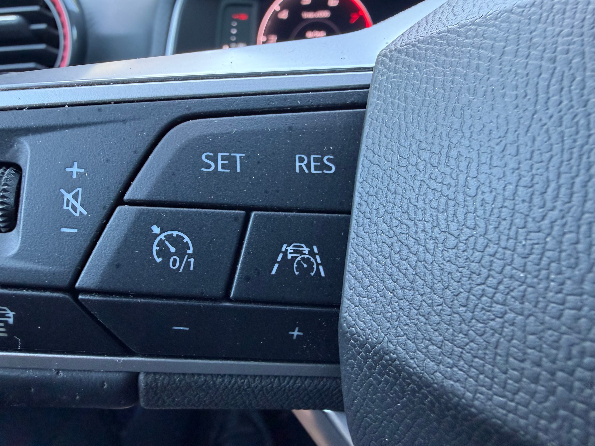 SEAT Arona 1.0 TSI Eco FR DSG-image-6